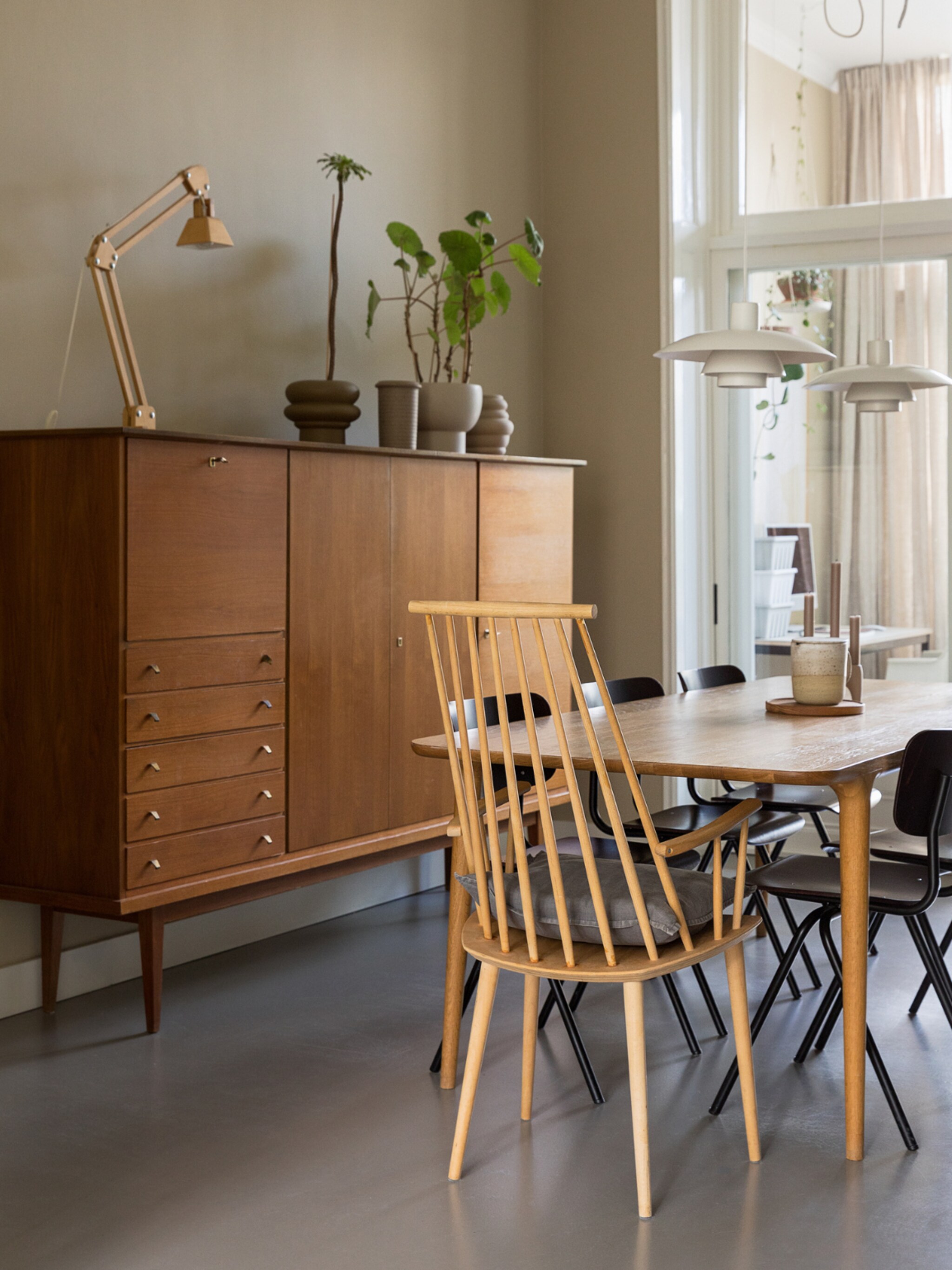 zorg voor een fraaie en voordelige wand en plafondafwerking met spackspuitwerk