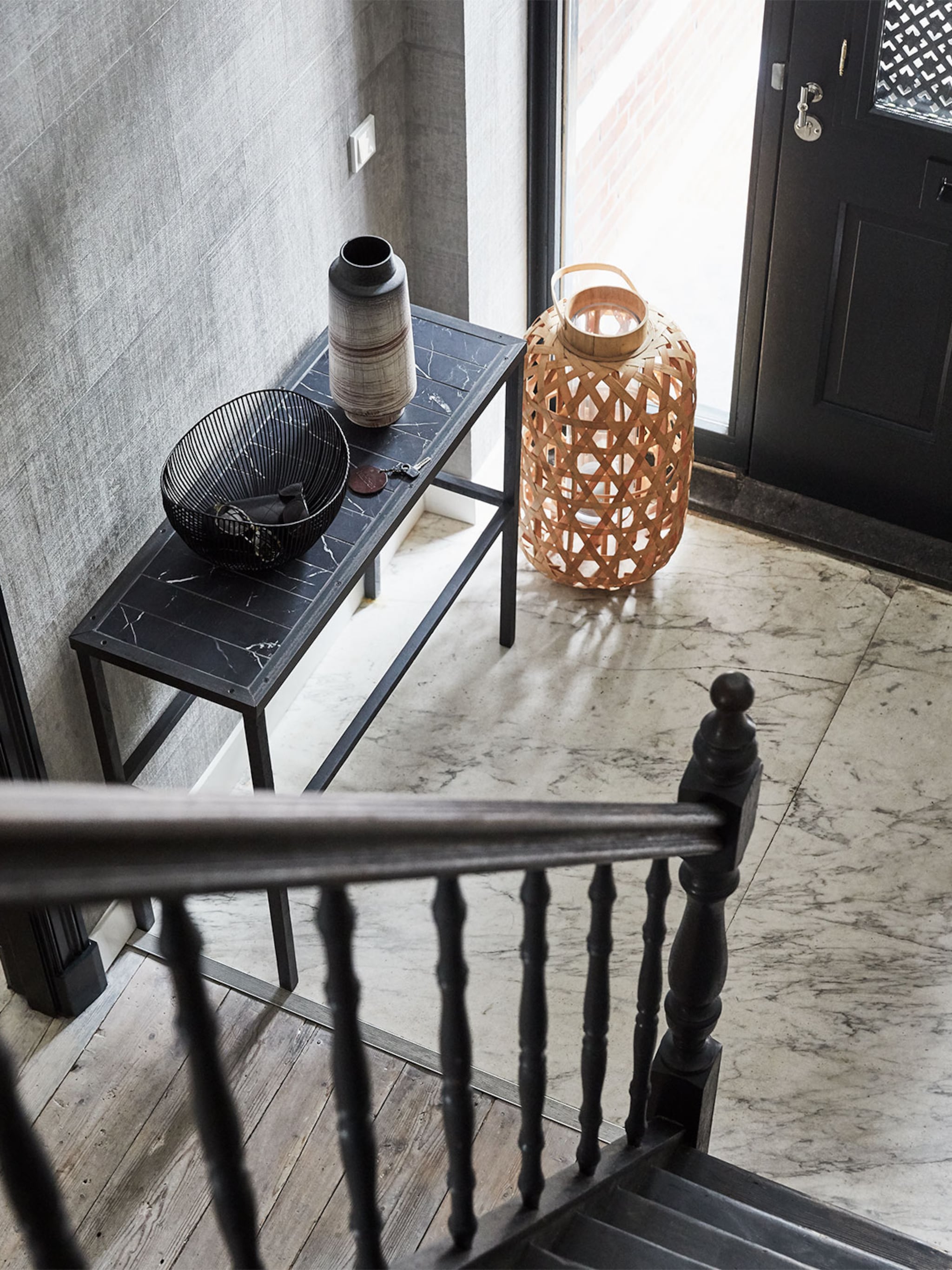 de trap zwart verven zo doe je het en dit doet het voor het interieur