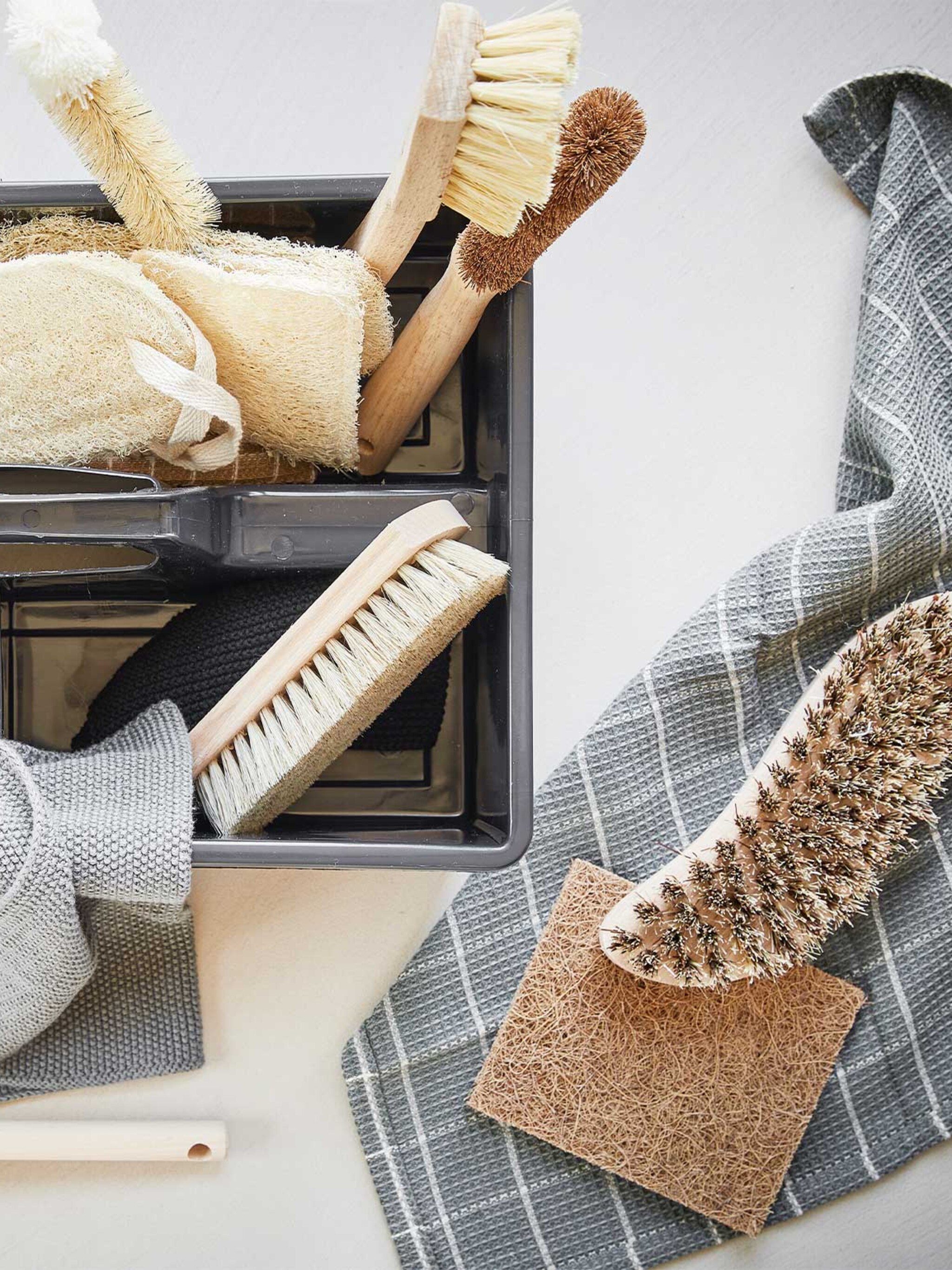 10x schoonmaakhacks met huis tuin en keukenmiddelen