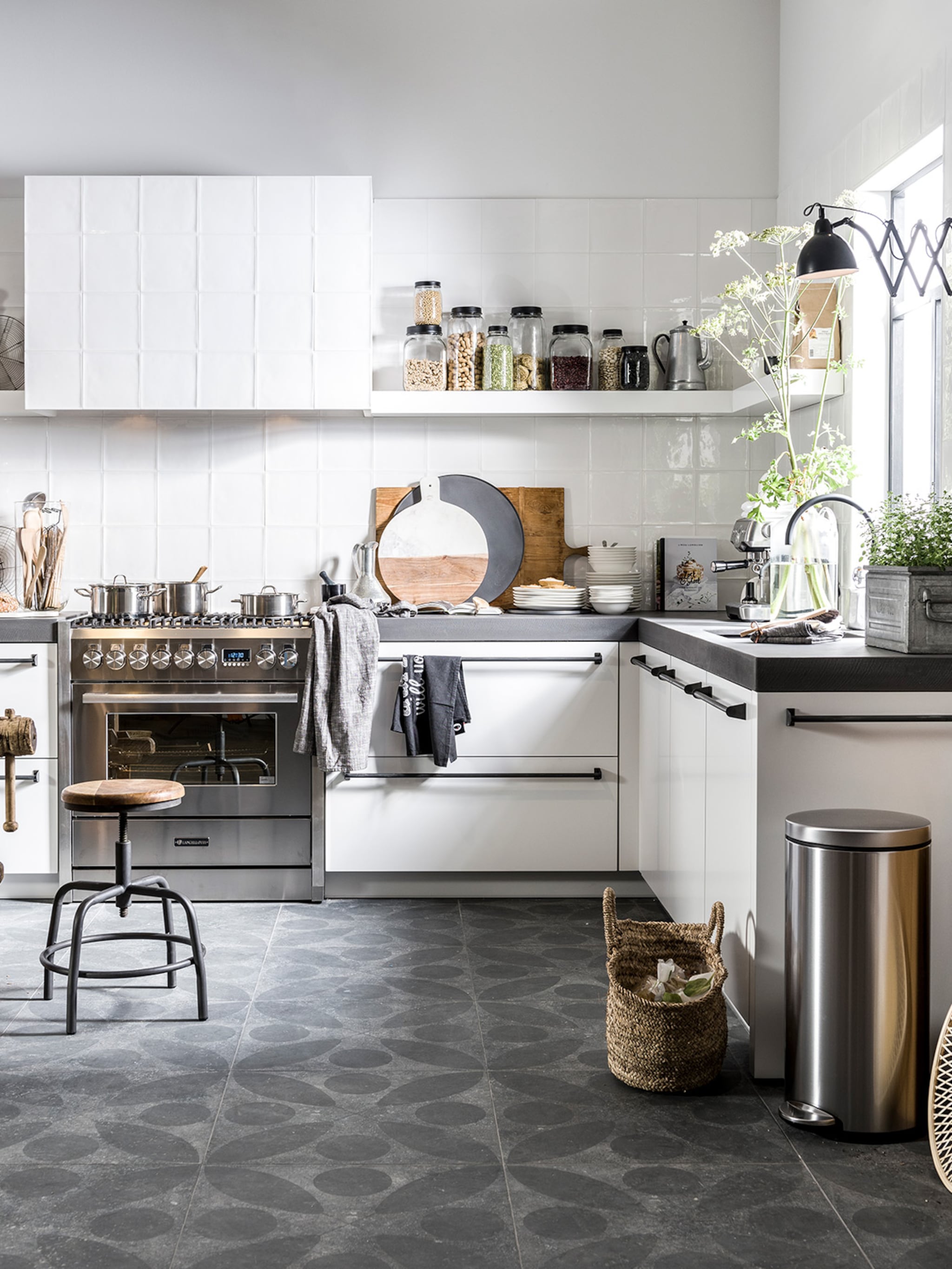 optimaal opbergen met een hoekkast in de keuken