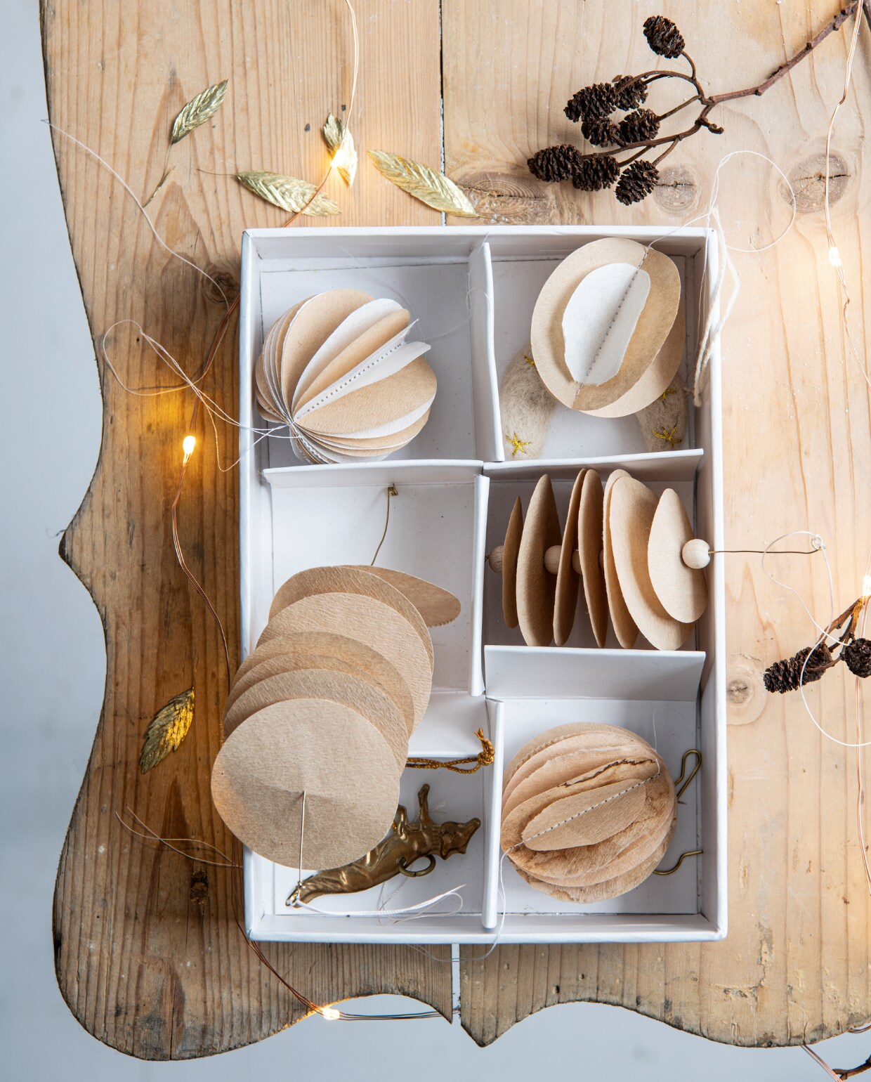 beeld vtwonen vtwonen special Kerst Couture | styling: Janneke Peters | fotografie Louis Lemaire