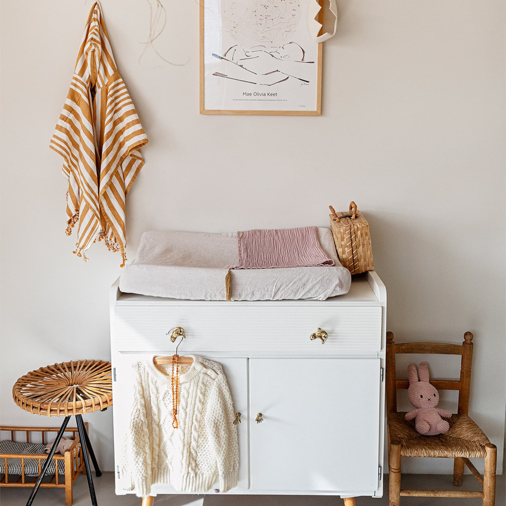 vintage babykamer kinderkamer styling meubels