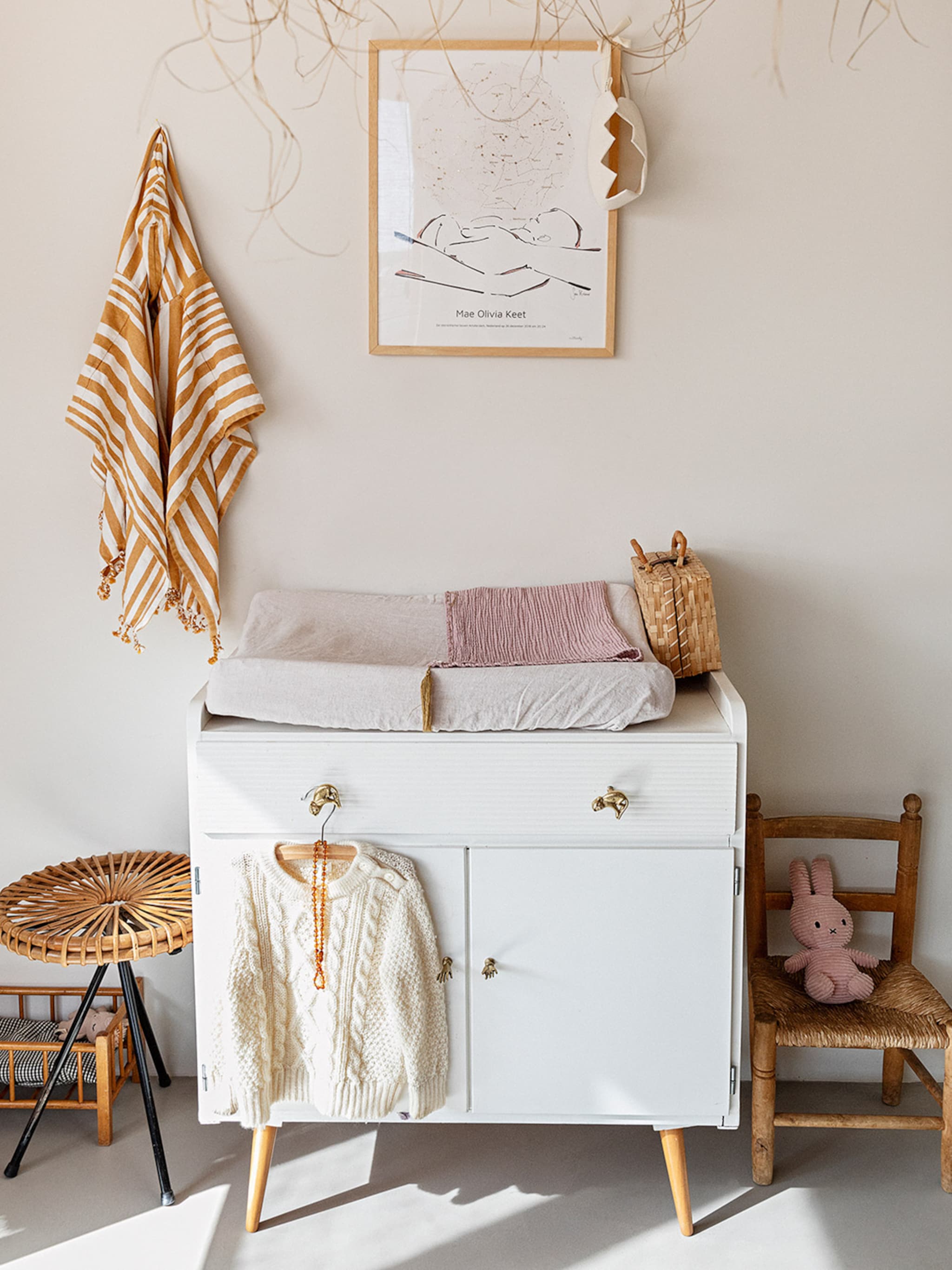 vintage babykamer kinderkamer styling meubels