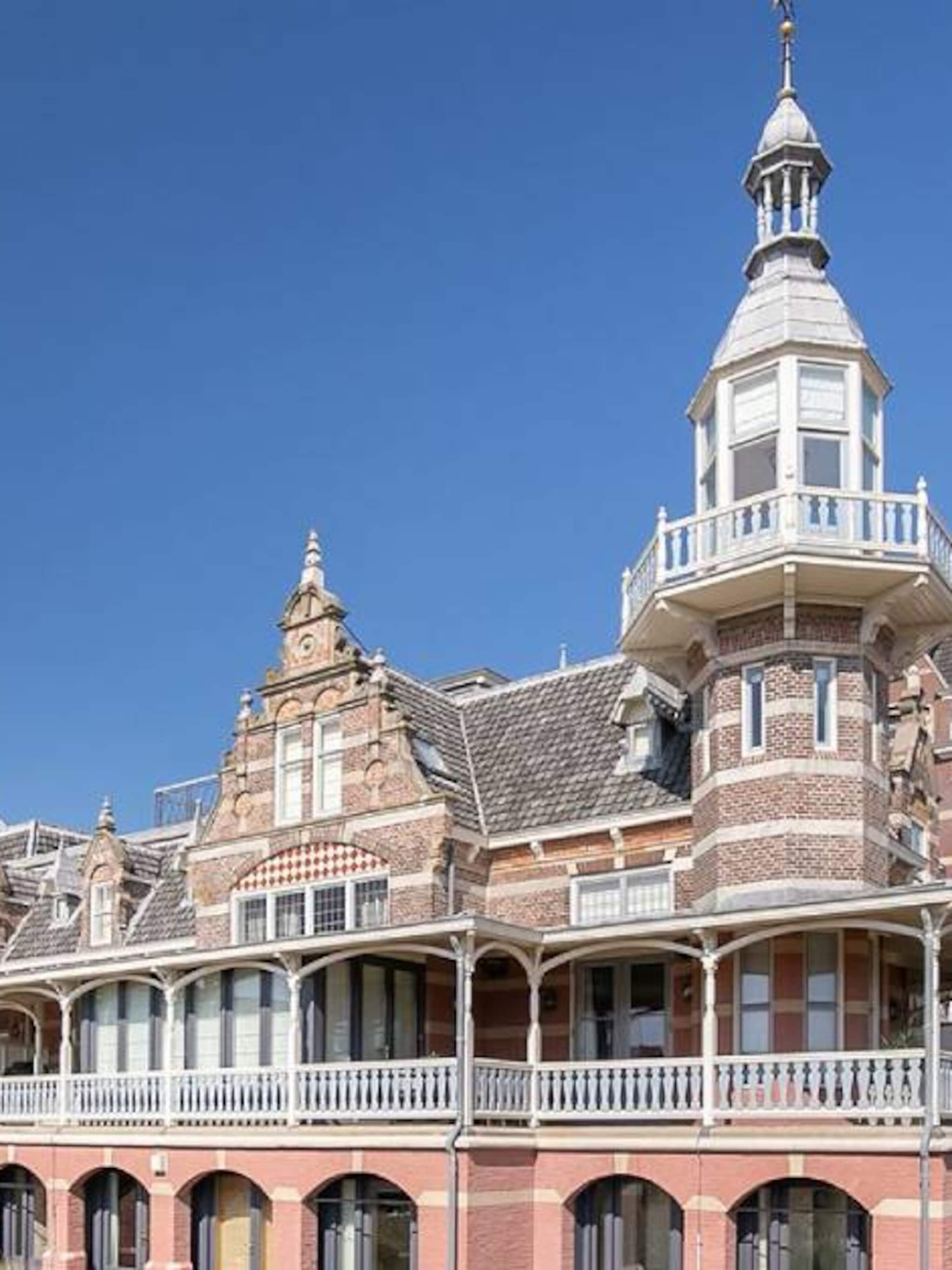 funda parel dit luxe kasteel appartement in zeeland staat te koop
