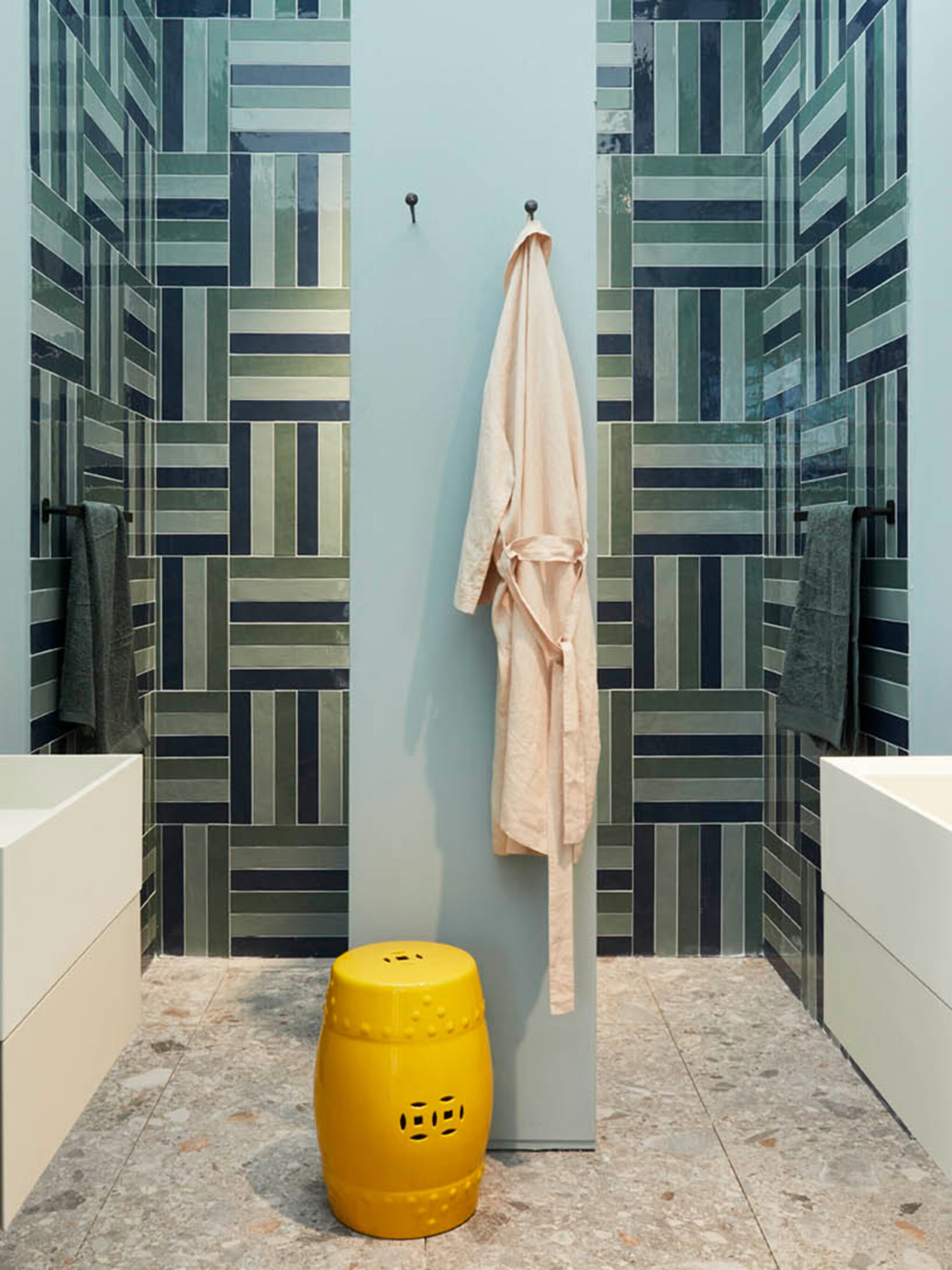 dit zijn alle producten uit de badkamer van het old en new huis van fietje