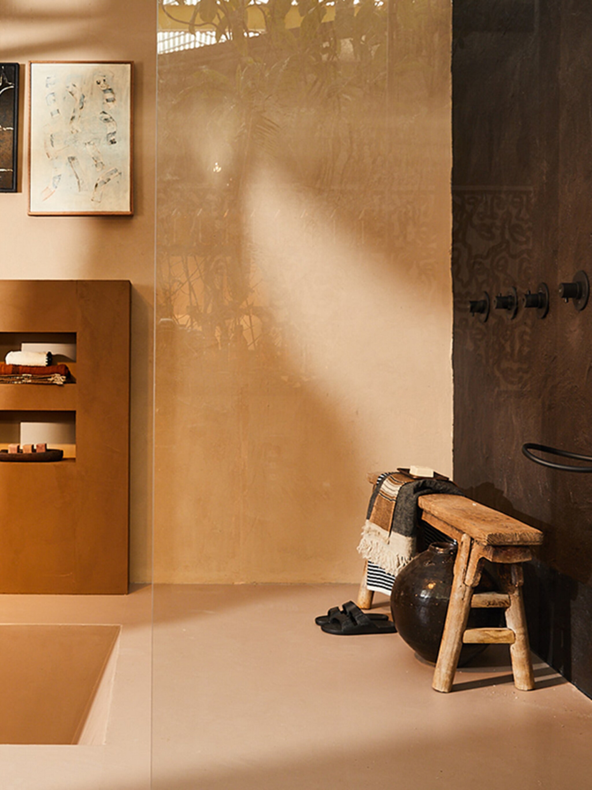 dit zijn alle producten uit de badkamer van het travel loft huis van liza