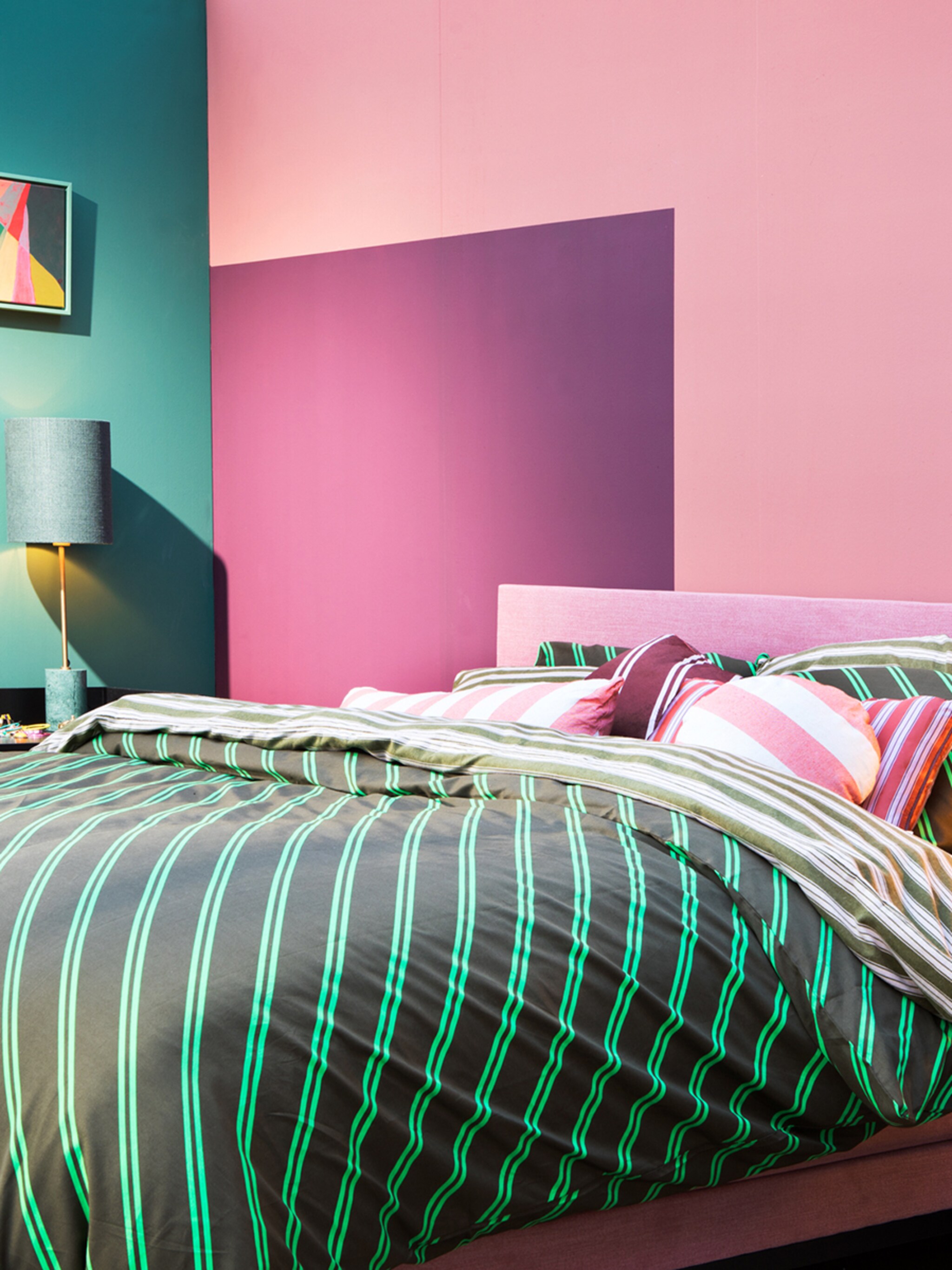 dit zijn alle producten uit de slaapkamer van het colorful eclectic vtwonen collectie huis