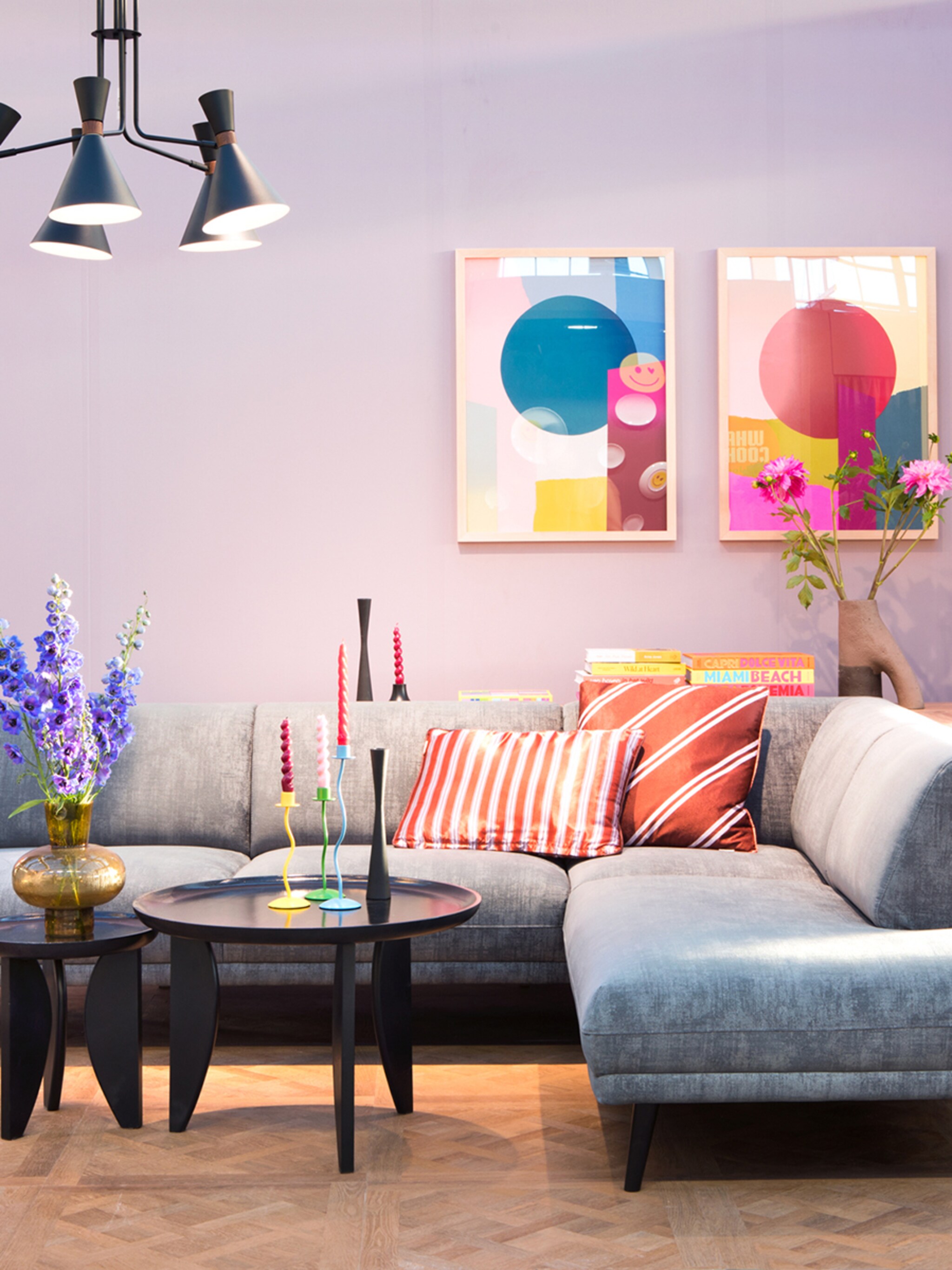dit zijn alle producten uit de woonkamer van het colorful eclectic vtwonen collectie huis