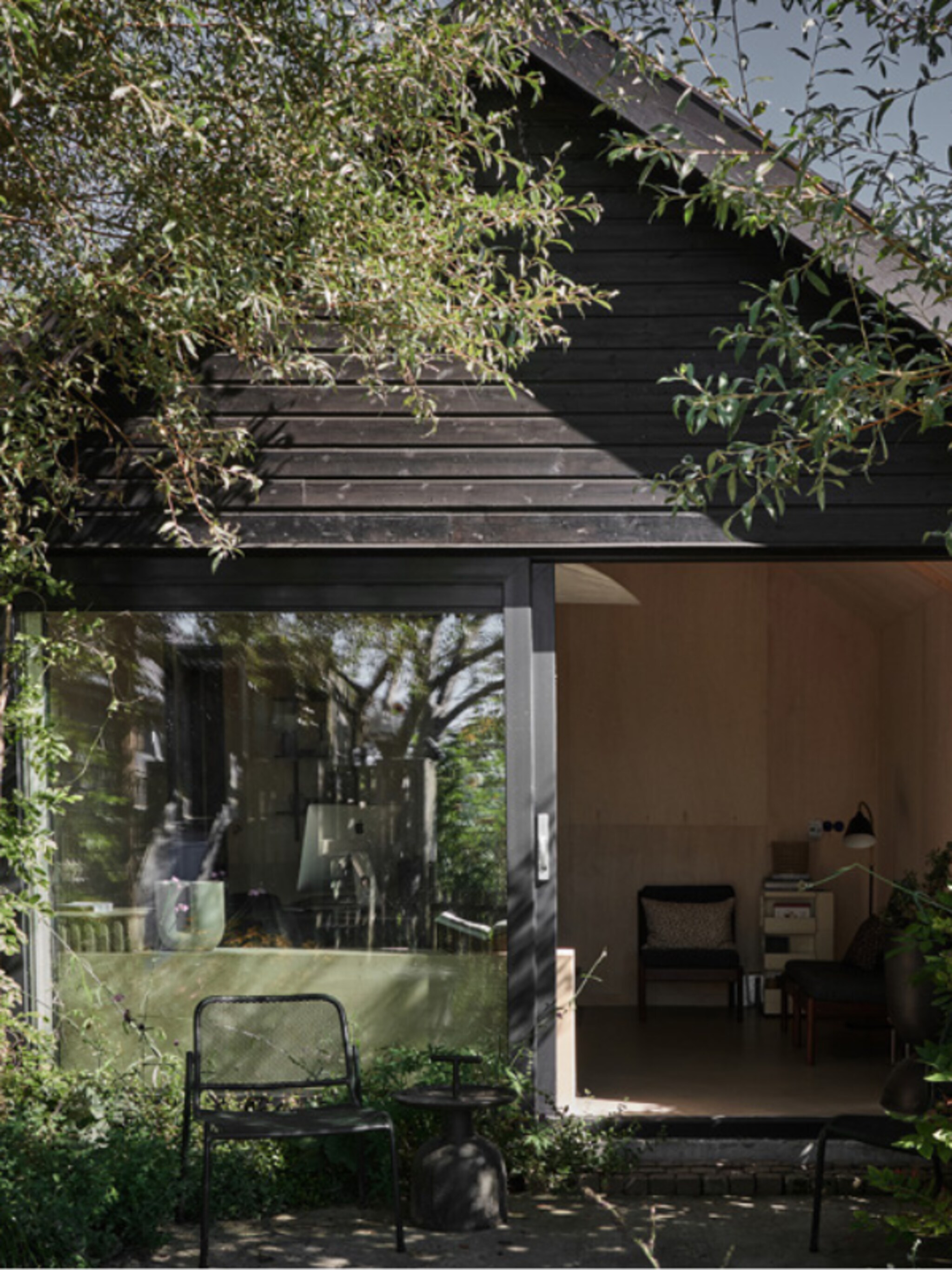 de tuinkamer is een plek om rustig te werken en mensen uit te nodigen
