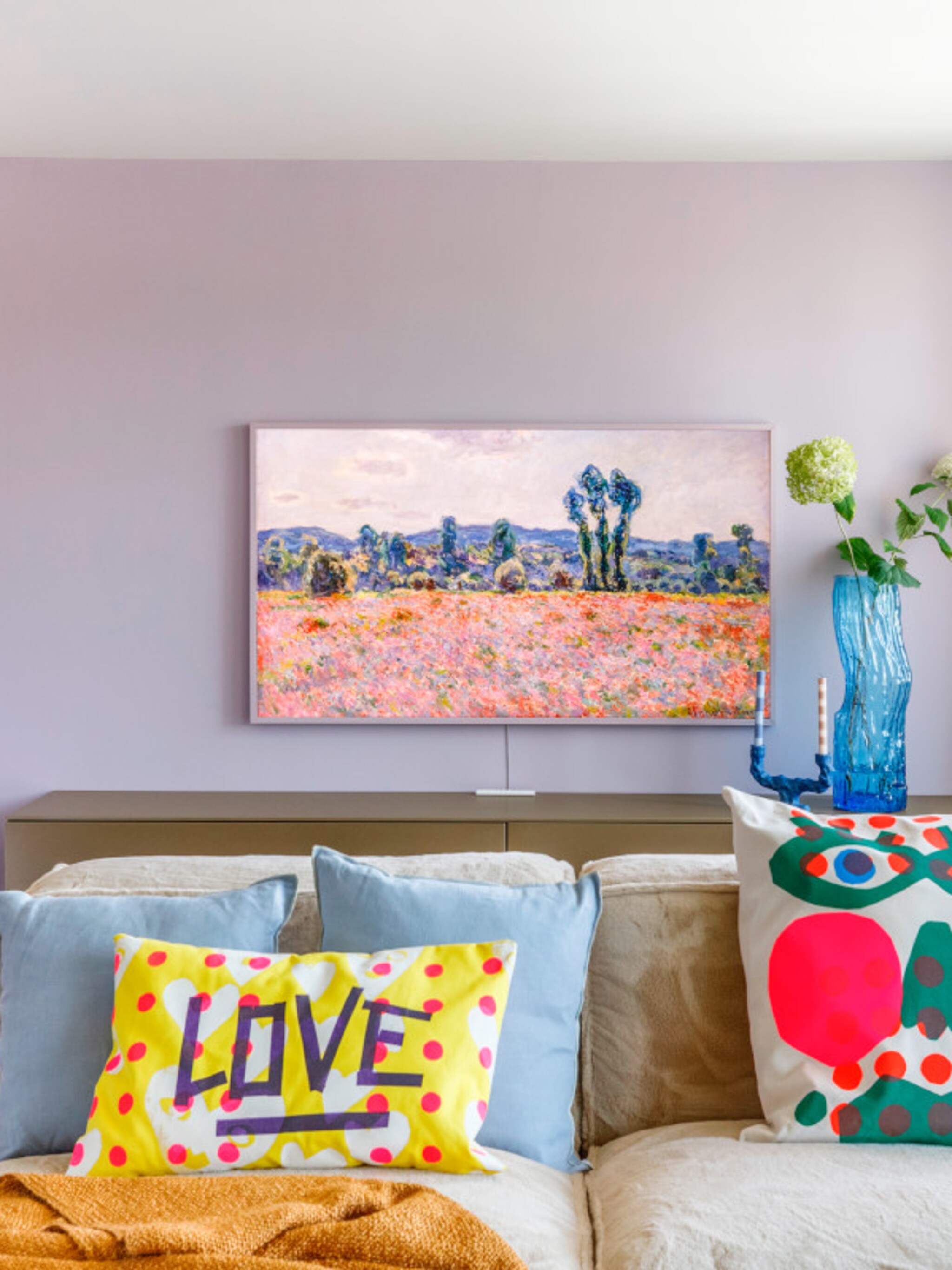 kunstig kleurpalet zo geef je de woonkamer een artistiek tintje