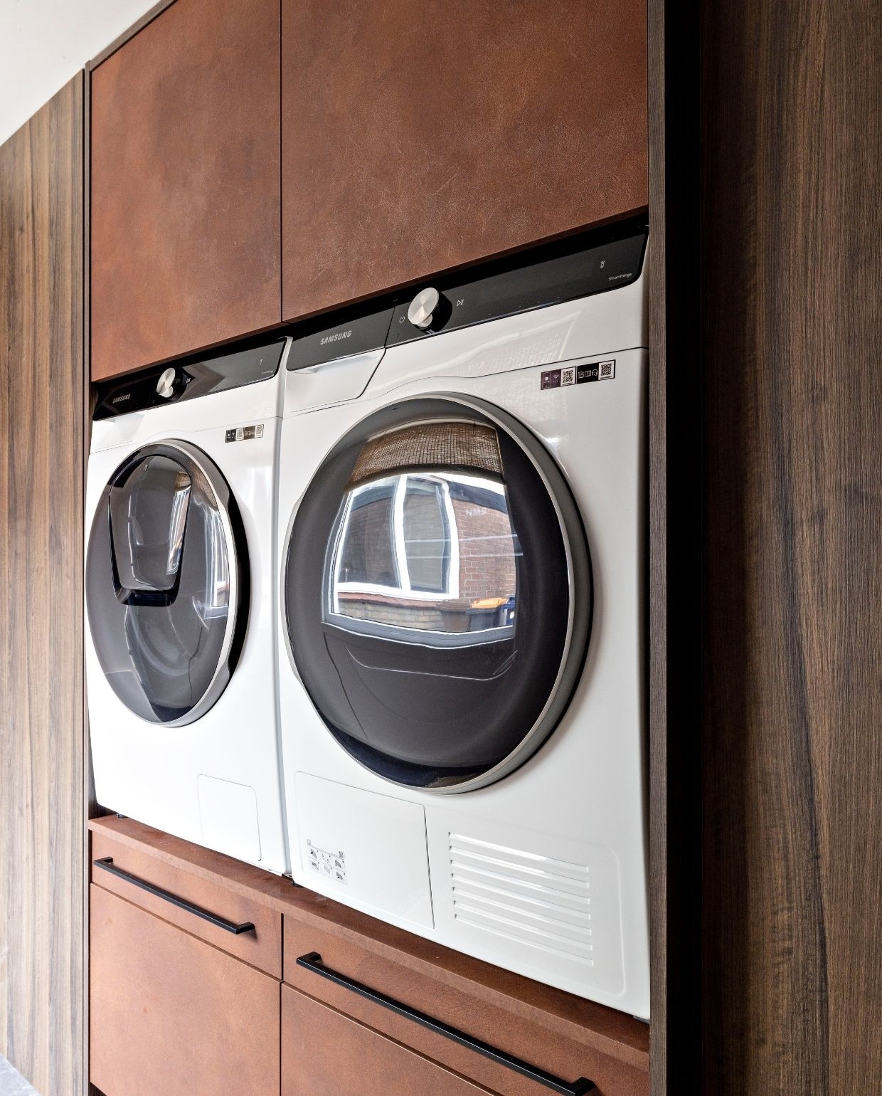 Wasmachine en droger QuickDriveTM 8000-serie Samsung vtwonen weer verliefd op je huis | seizoen 16 aflevering 3 | styling Eva van de Ven | fotografie Sonja Velda