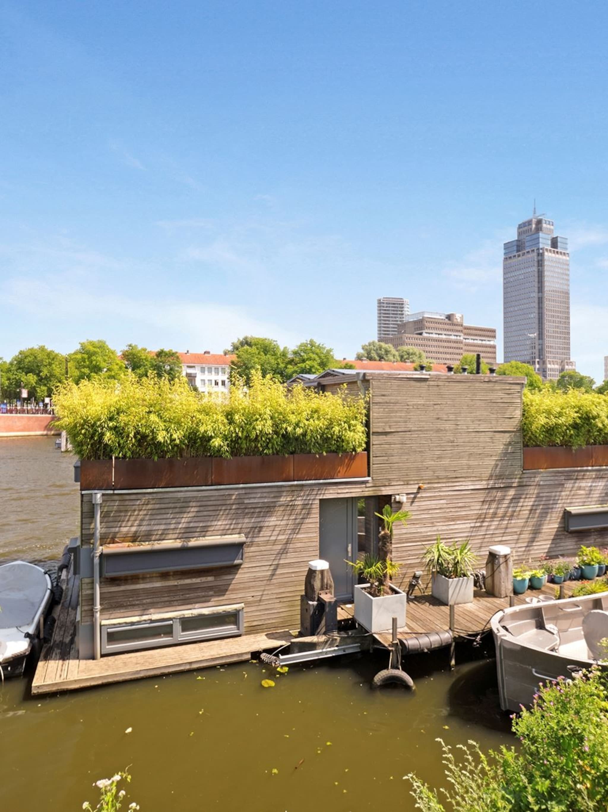 woonboot deluxe deze amsterdamse watervilla is waanzinnig