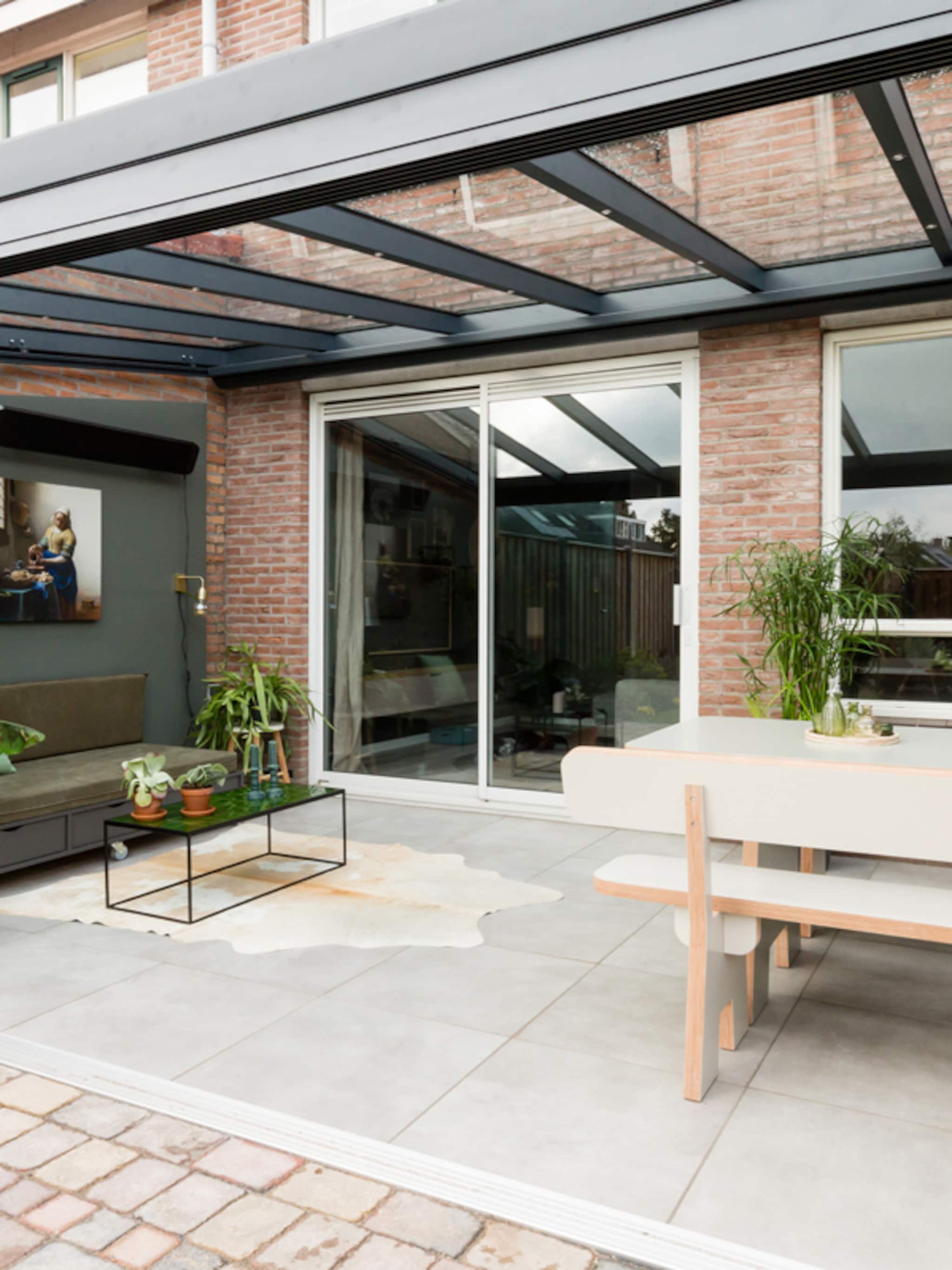 buiten naar binnen halen dit wil je weten over een serre aanbouw