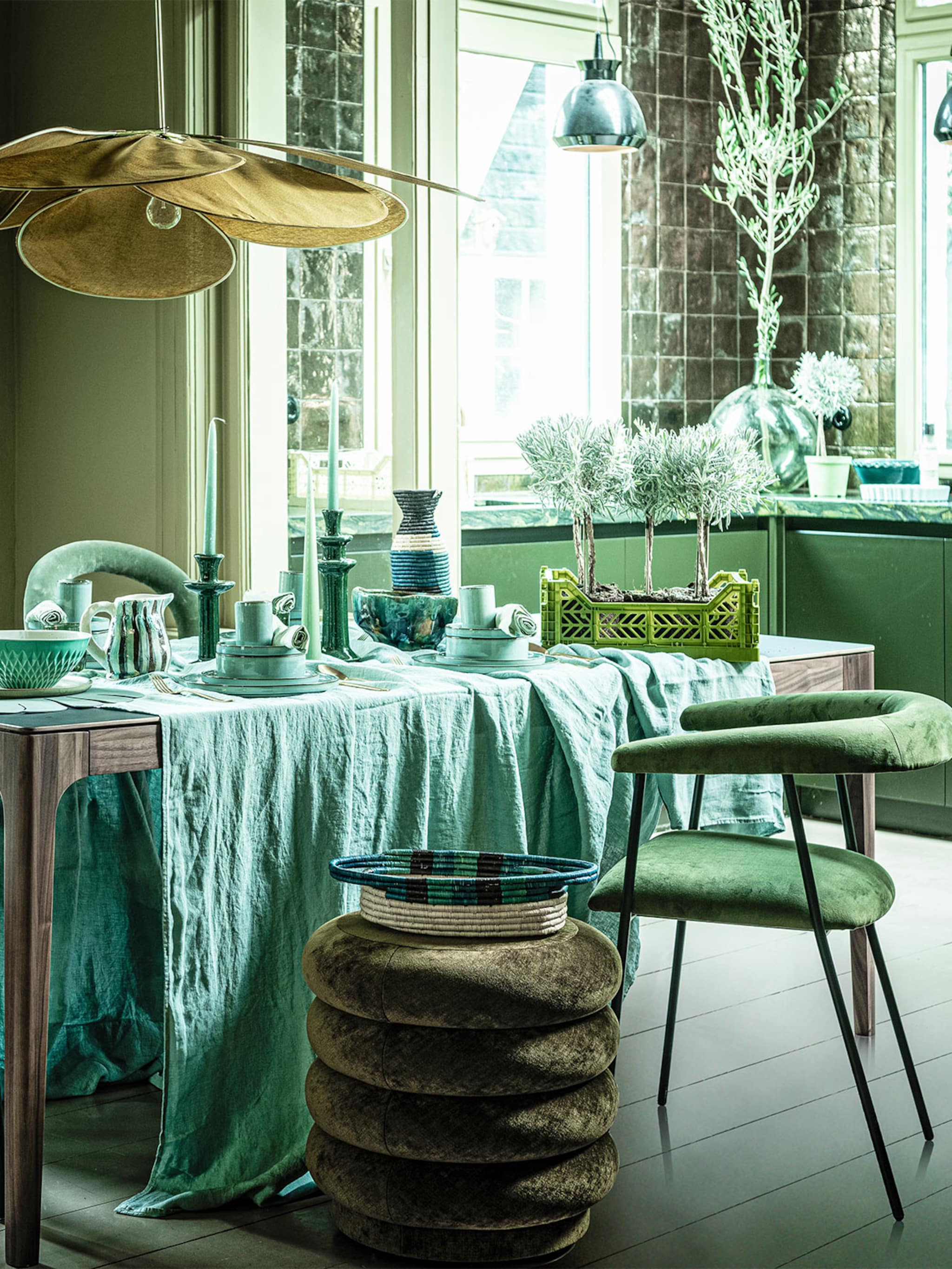 welke kleur past bij groen ontdek hoe je groen combineert in het interieur
