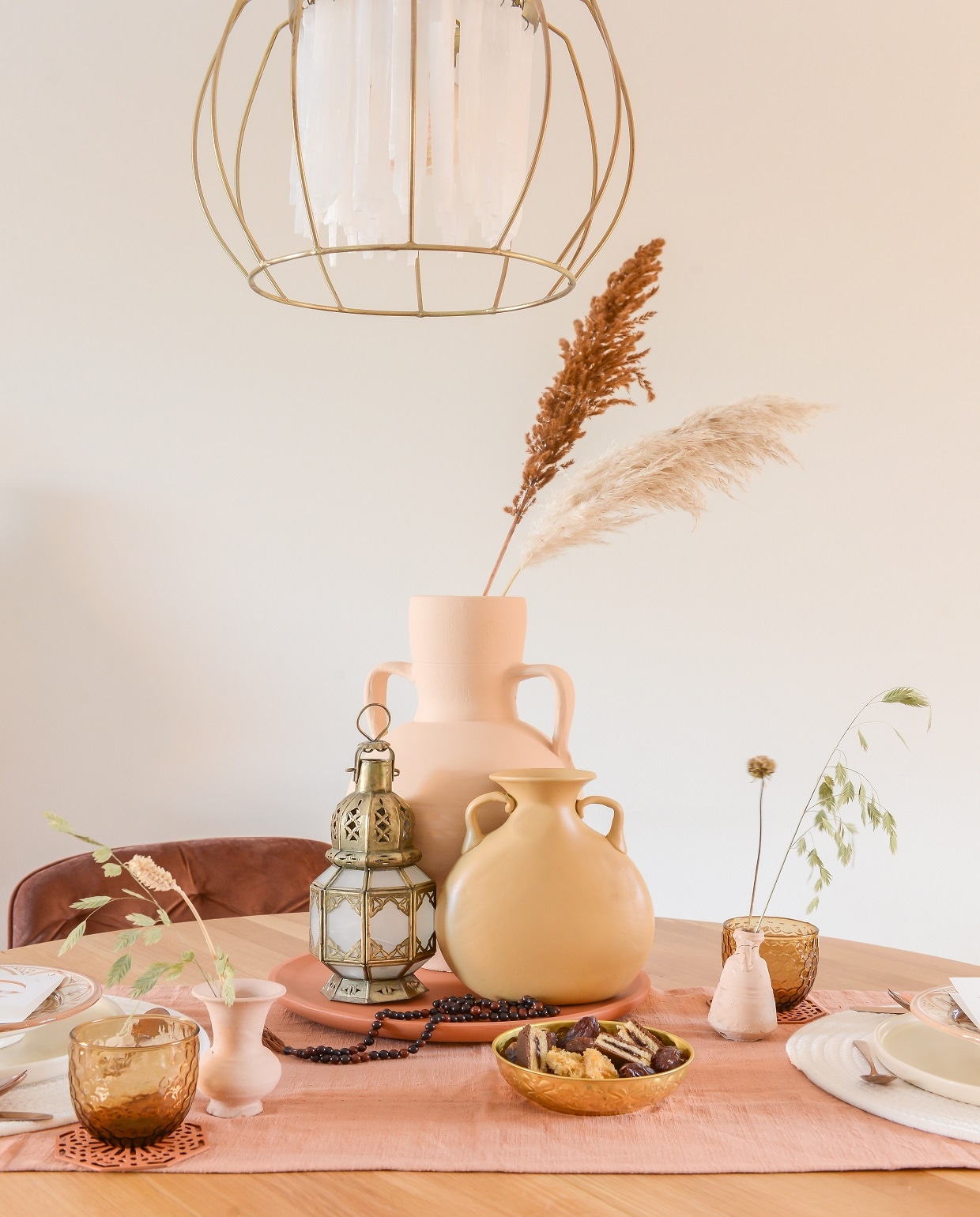 Eid mubarak: zó dek je een stijlvolle tafel voor het Suikerfeest vtwonen | fotografie &amp; styling Souraya Hassan, Binti Home
