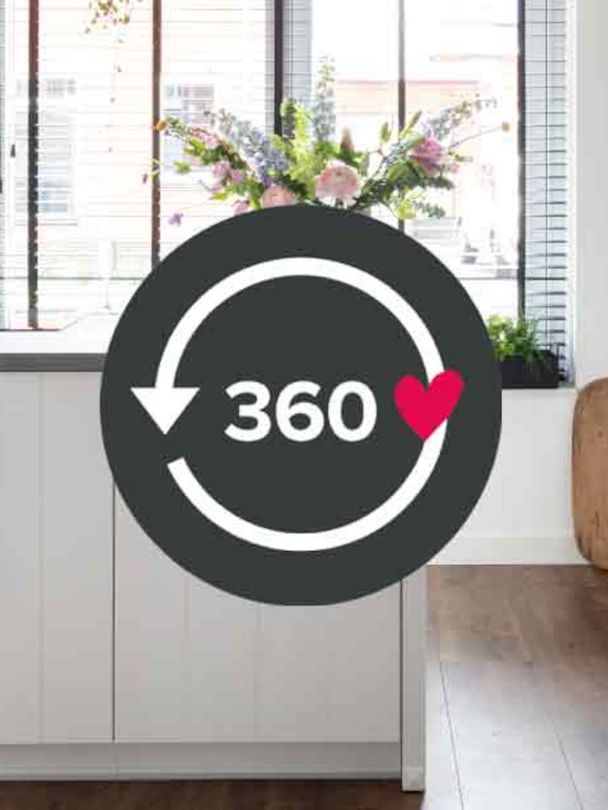 bekijk deze landelijke keuken met strakke accenten in 360 graden