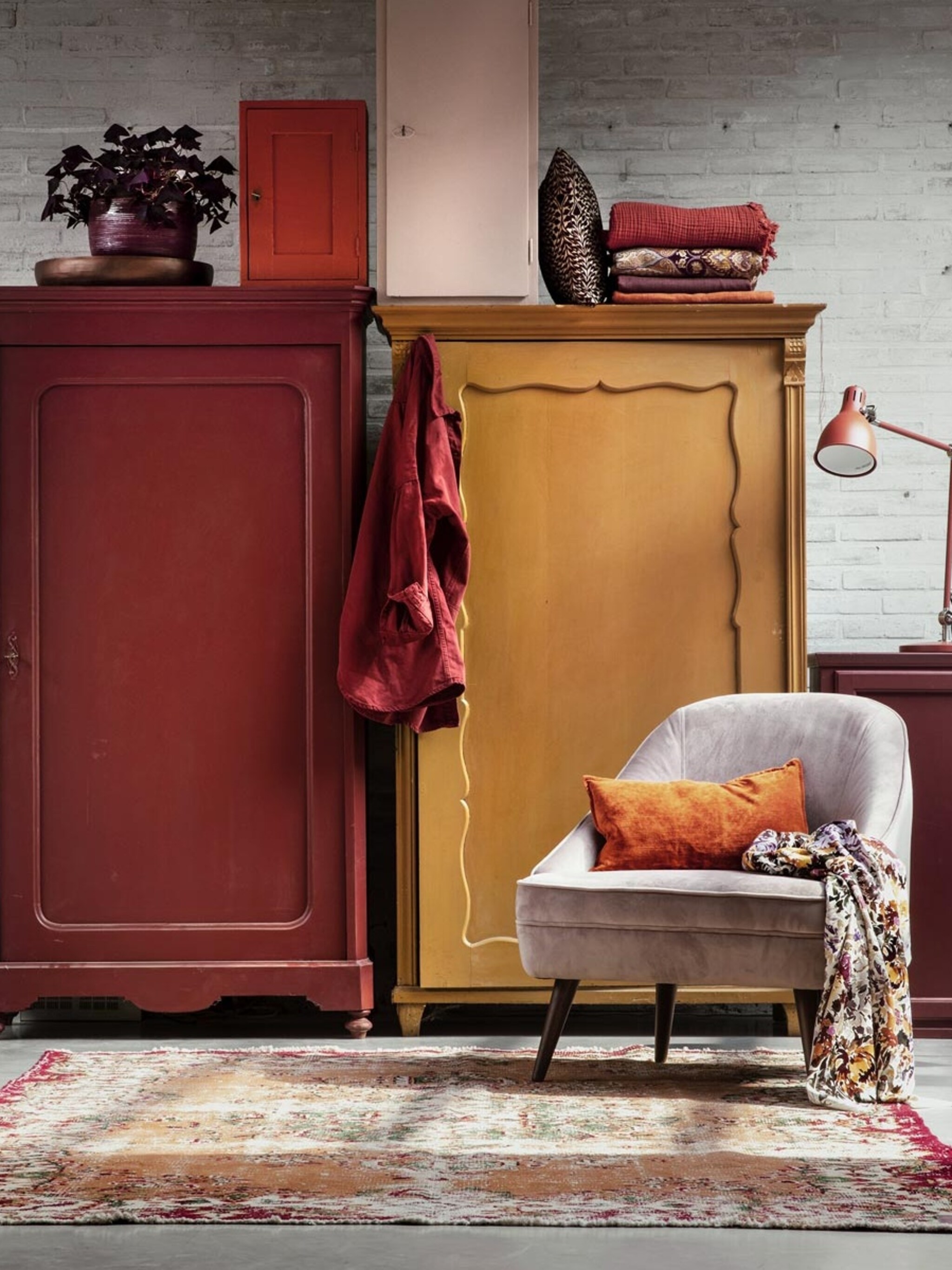4x woonidee de kleur van de liefde in het interieur