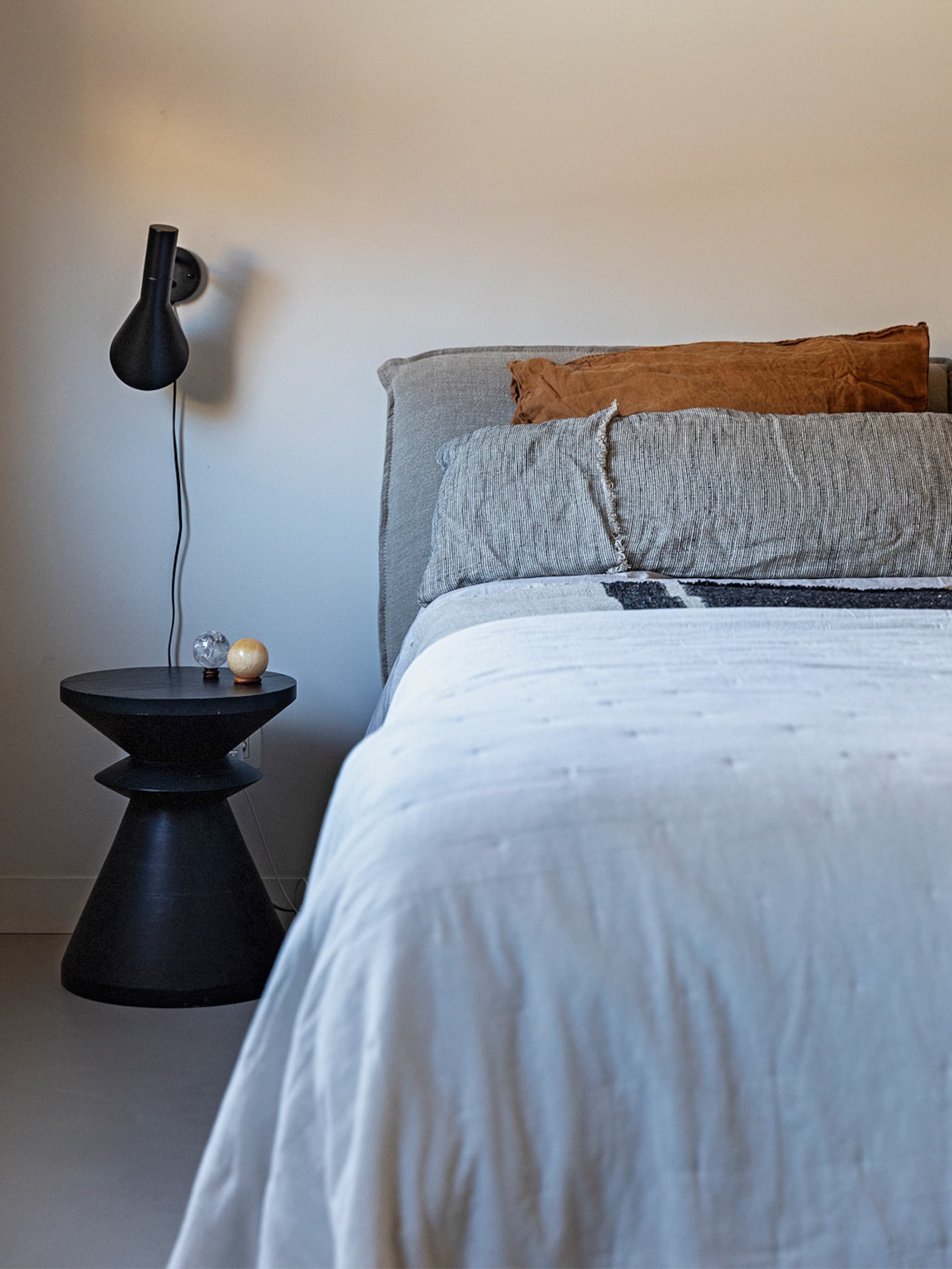 kalm en clean in 5 stappen naar een moderne slaapkamer