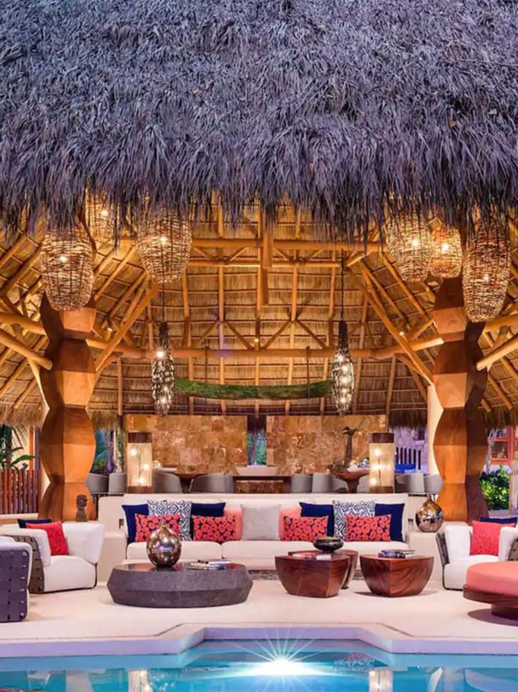 dit is de duurste airbnb villa ter wereld inclusief acht butlers een infinity zwembad en privespa