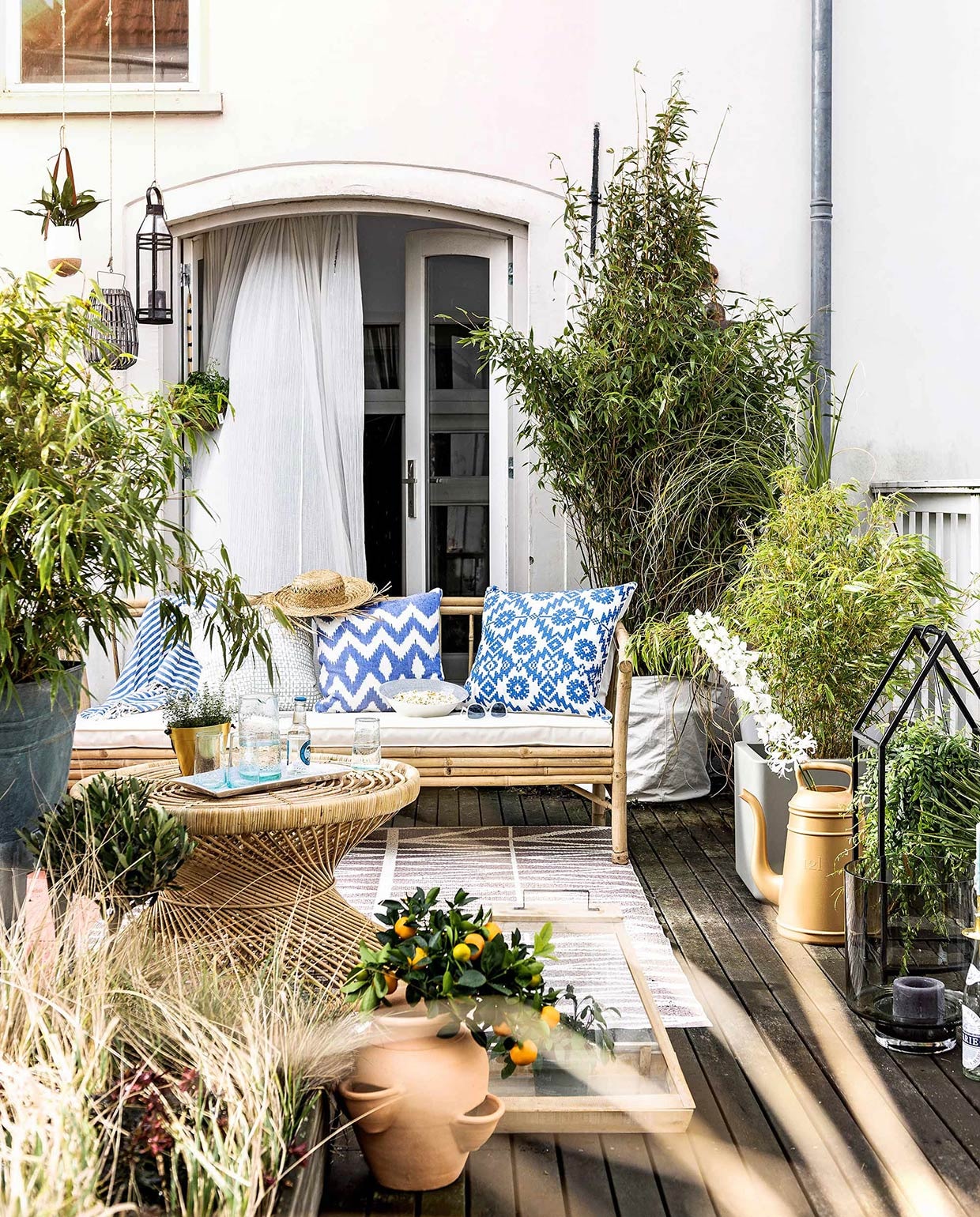 vtwonen 06-2015 | styling Cleo Scheulderman | fotografie Alexander van Berge