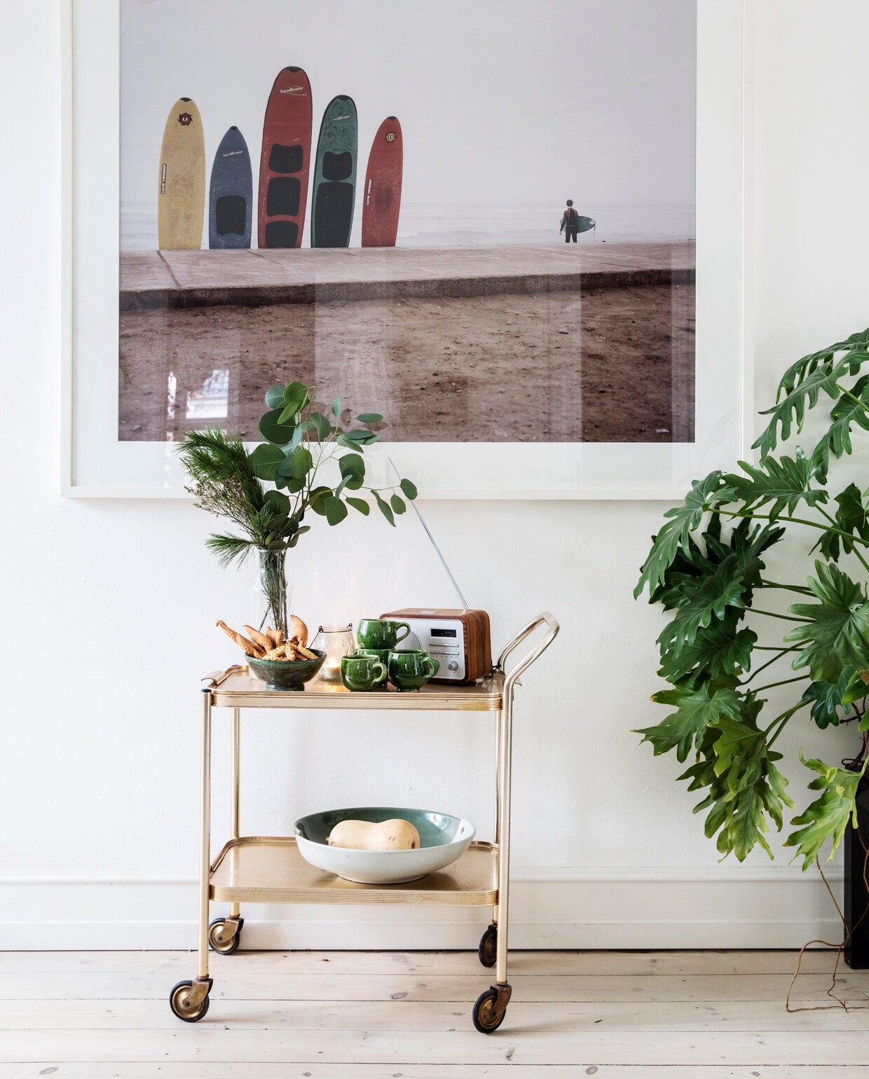 Trolley vintage. Overig herkomst onbekend. vtwonen 12-2021 | productie LivingInside | styling Rikke Graff Juel | fotografie Christina Kayser O