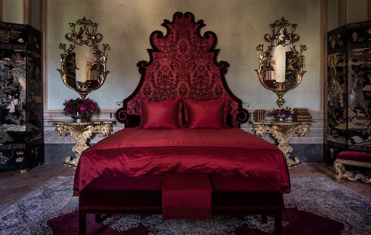 Slaapkamer Villa Balbiano House of Gucci Beeld: Airbnb
