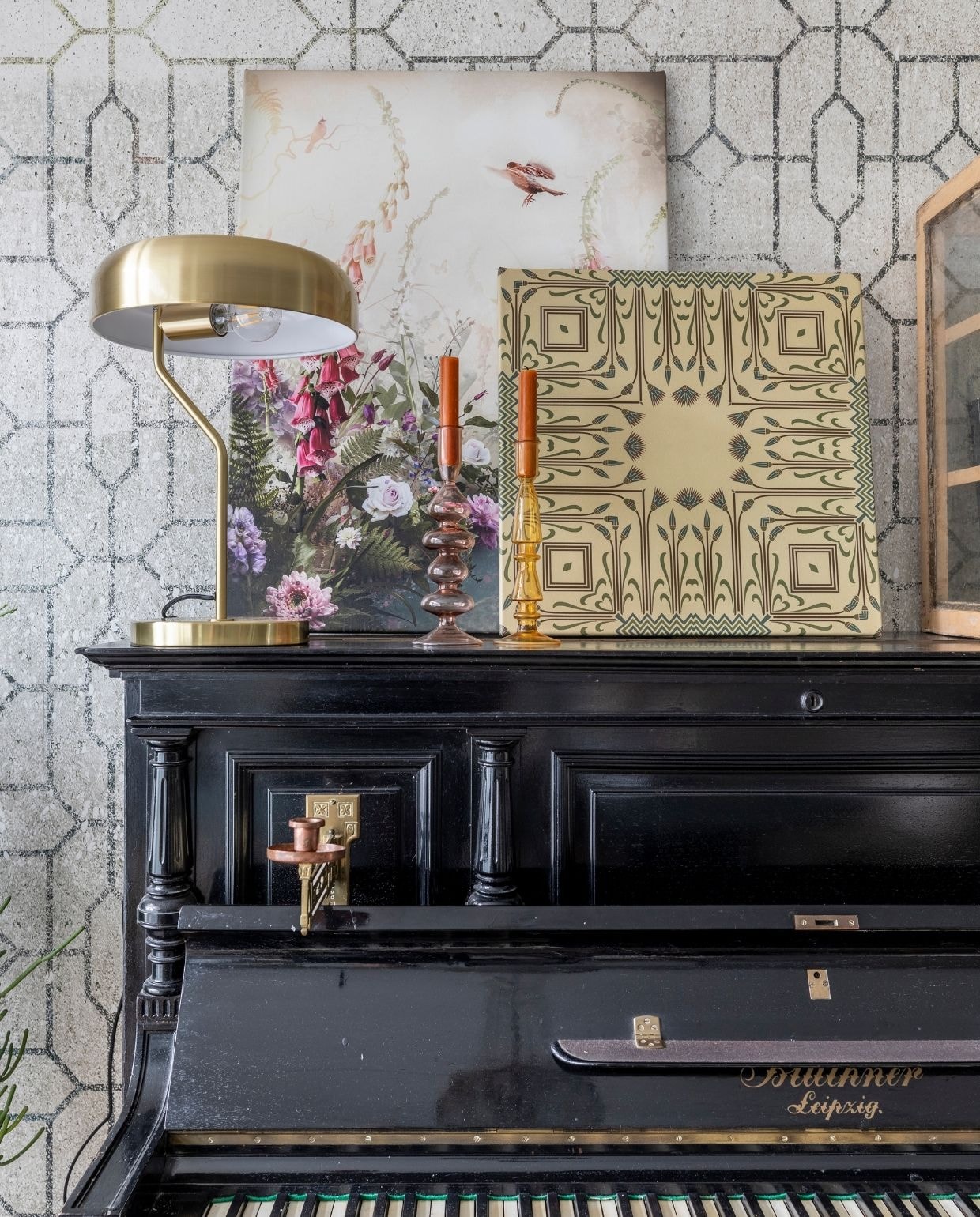 beeld vtwonen Vtwonen weer verliefd op je huis aflevering 3 seizoen 15 | Stylist Marianne in Aalsmeer | sneak peek