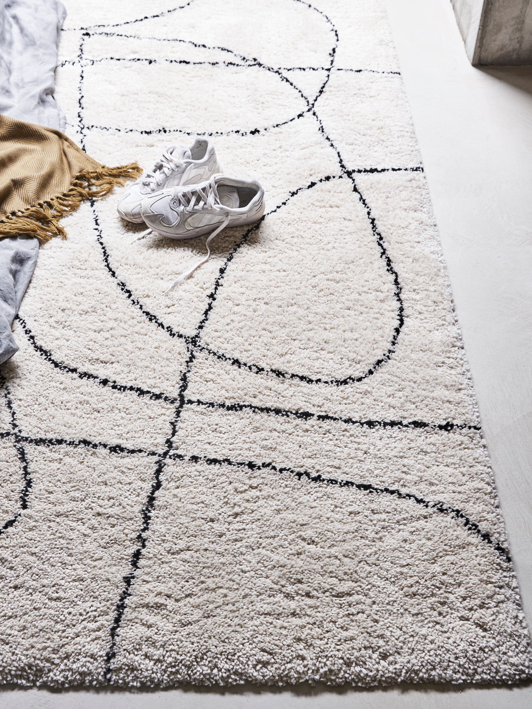winter essentials de zachtste en warmste vloerkleden