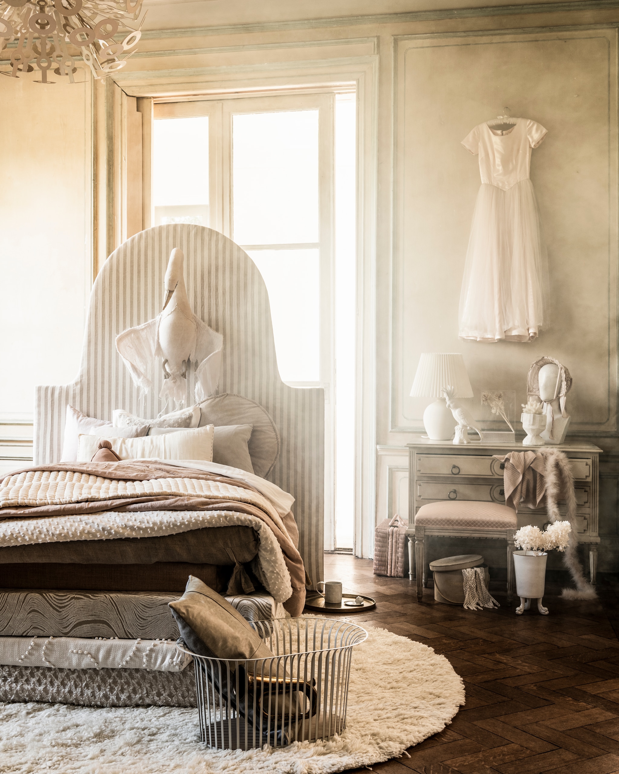 beeld vtwonen vtwonen 10-2021 |  styling Liza Wassenaar | fotografie Sjoerd Eickmans | assistentie Kula Isabelle van den Broek | bloemstyling Judith Slagter