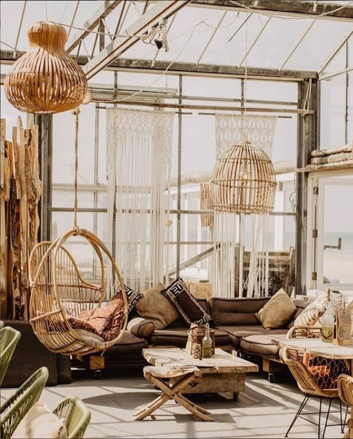 Strandpaviljoen Club Zand https://clubzand.nl/