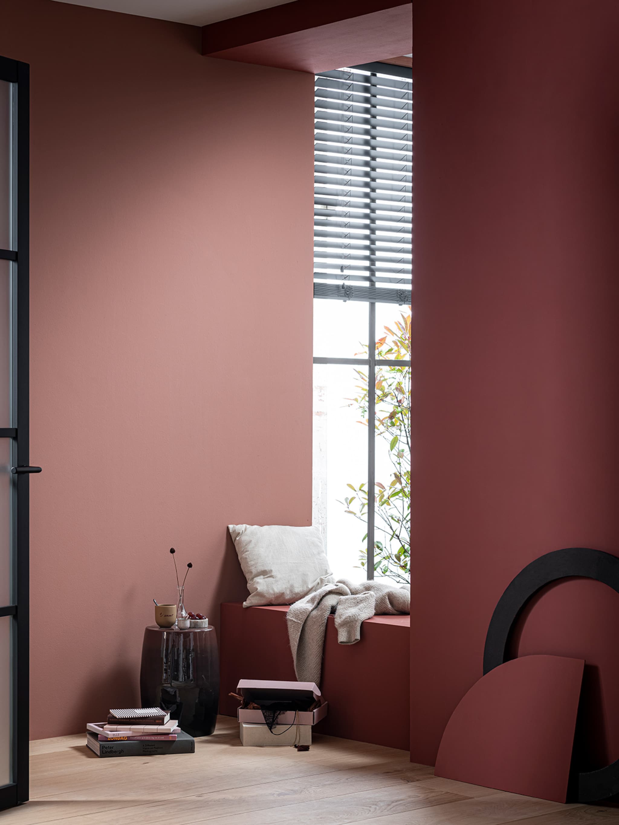 effect van lichtinval op kleuren in huis