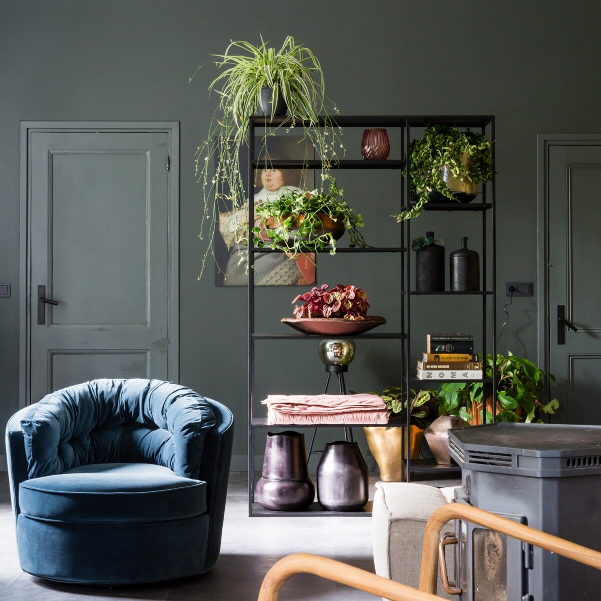 beeld vtwonen Weer verliefd op je huis in Noordeloos, styling Frans Uyterlinde, fotografie Barbara Kieboom