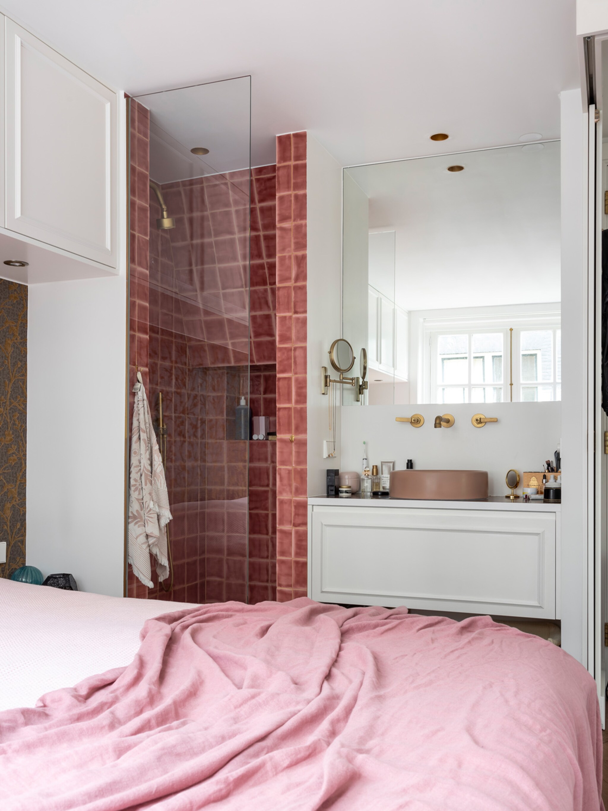 binnenkijken in een appartement van 37 m2 met hotelallure in amsterdam