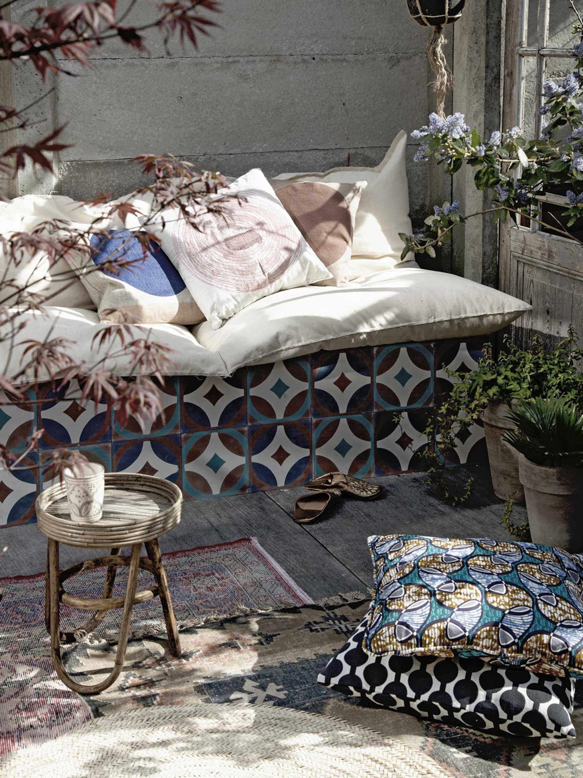 loungen op een klein balkon zo doe je dat