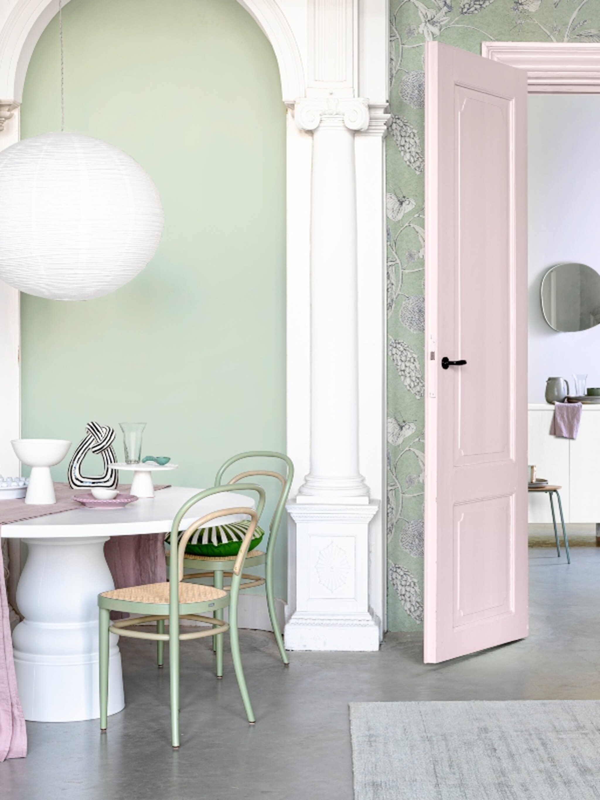ken je klassiekers de thonet stoel