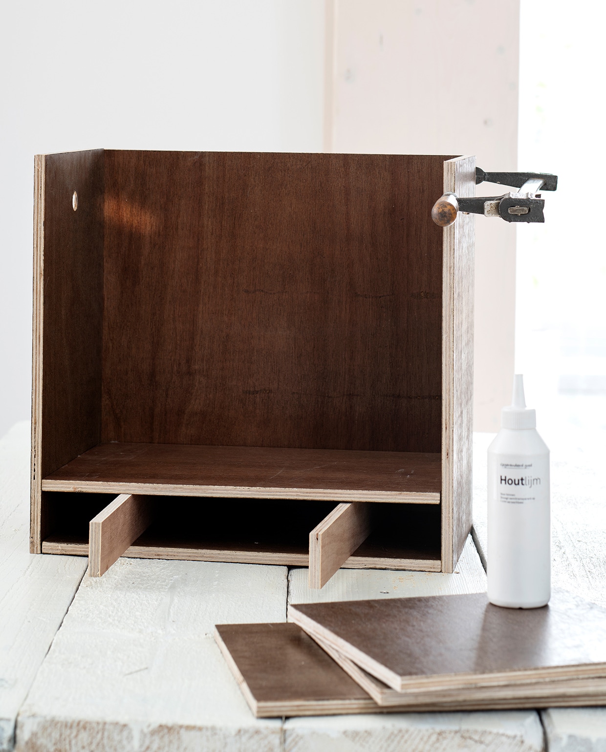 beeld vtwonen vtwonen 04-2021 | productie INSIDEHOMEPAGE | styling Myla Griese | fotografie Louis Lemaire