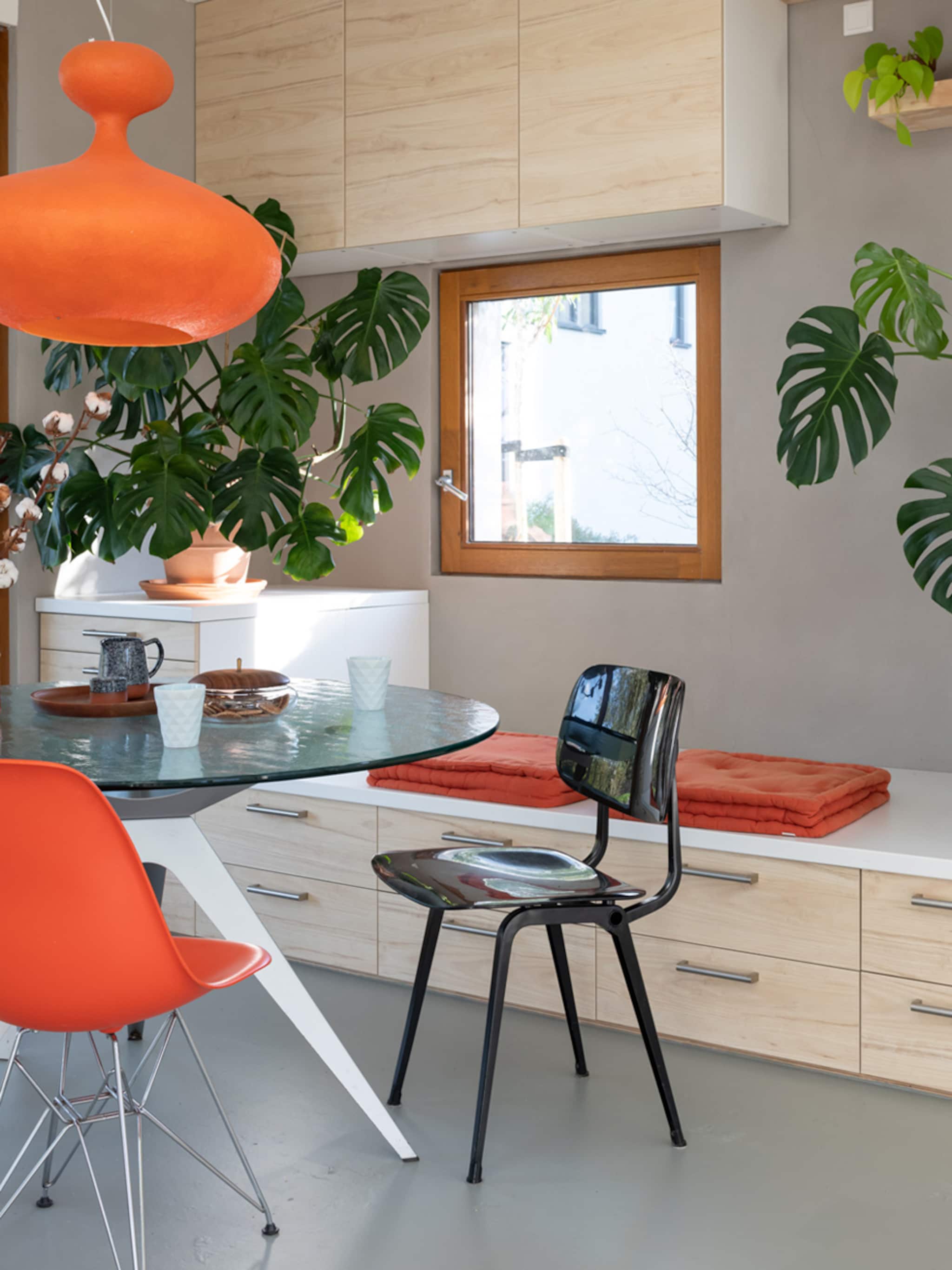 4x woonidee basic interieur met een kleurrijke touch