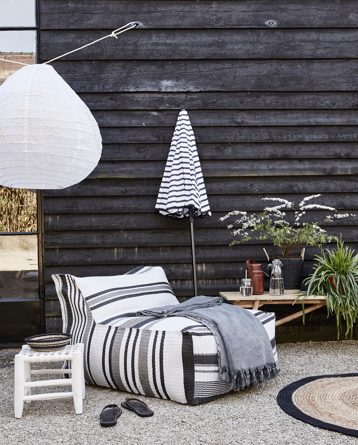 vtwonen 2015-06 | fotografie Alexander van Berge | styling Cleo Scheulderman