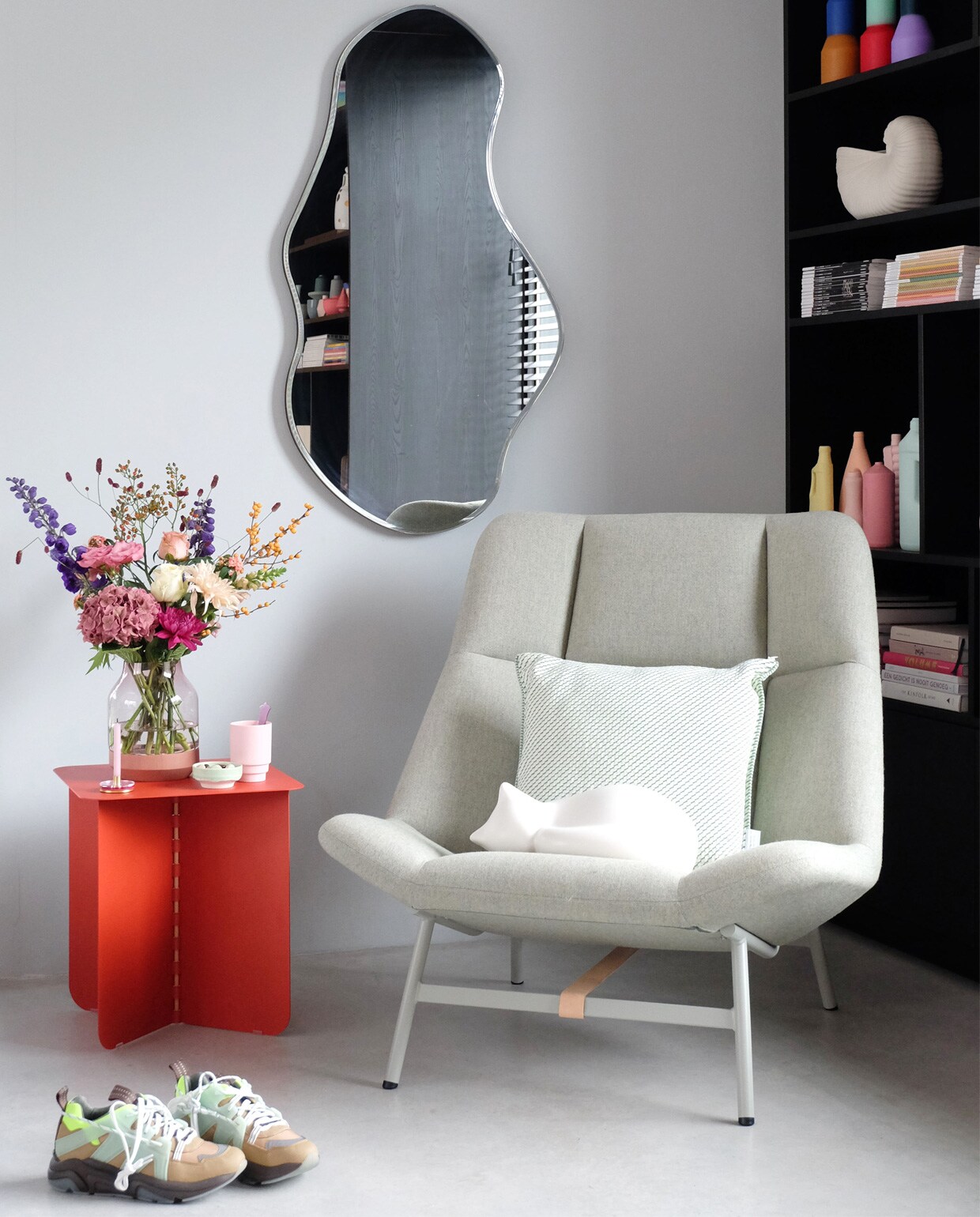Soft Facet fauteuil | Hinge bijzettafel