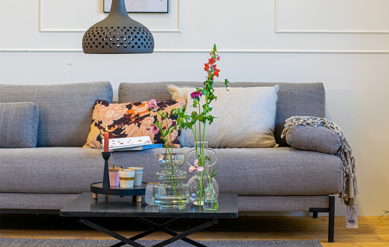 vttv: een salontafel 2x anders door stylist Fietje Styling Fietje Bruijn | Fotografie Lotte Kwant