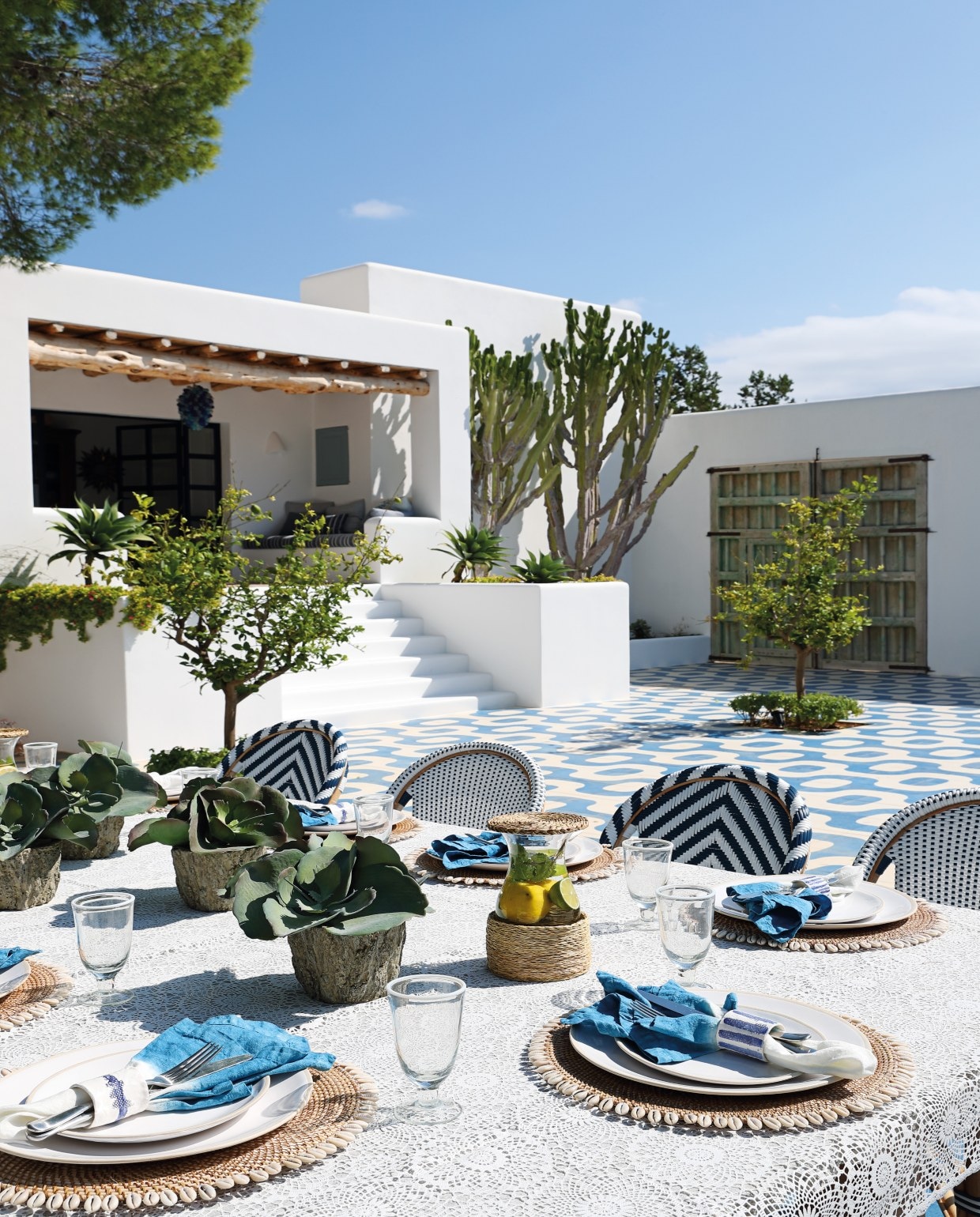 beeld vtwonen vtwonen 08-2020 | binnenkijken buitenland ibiza