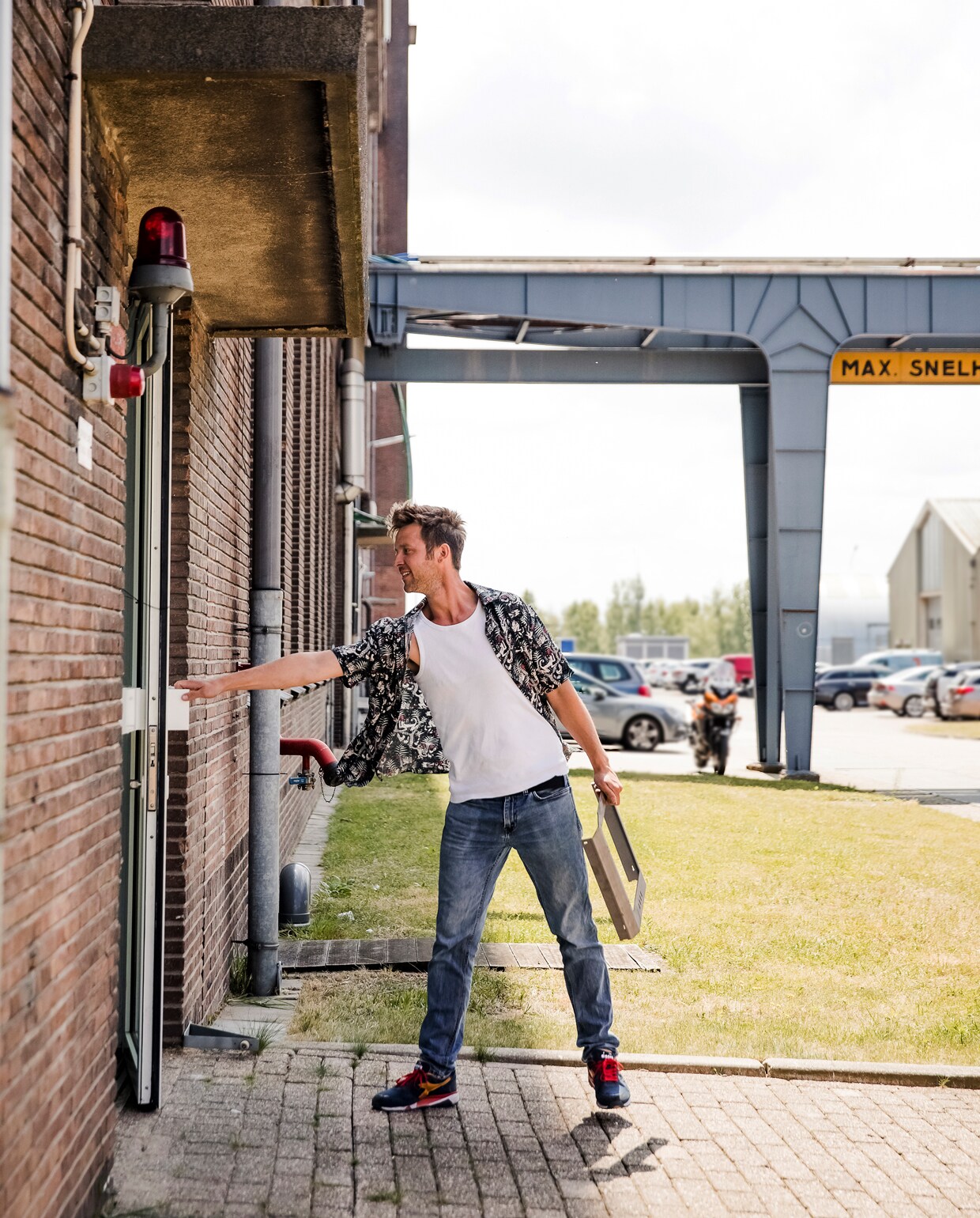 ‘Het maken van de flessen was een kwestie van trial-and-error. Het duurde wel een halfjaar voor ik überhaupt één goede bolling voor elkaar kreeg.’