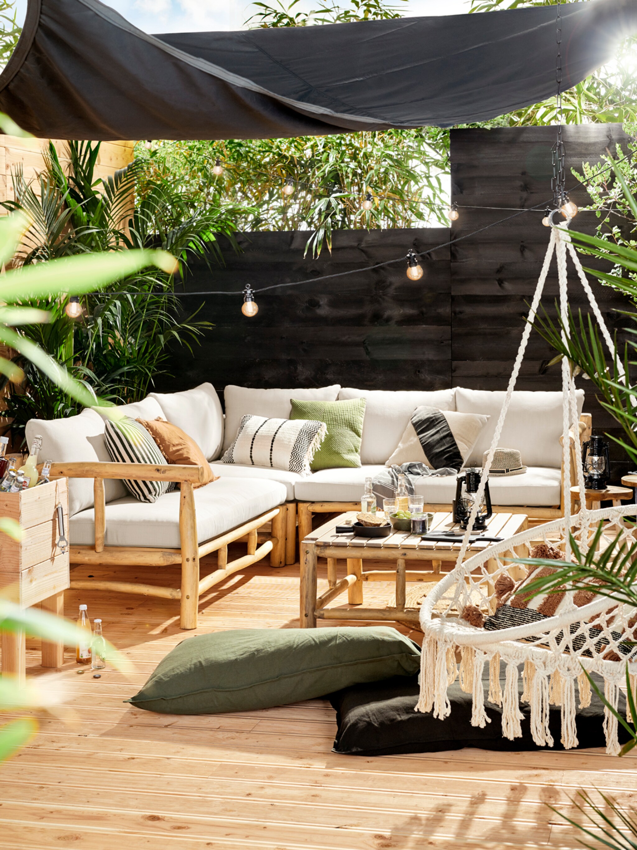 zwart hot in de tuin