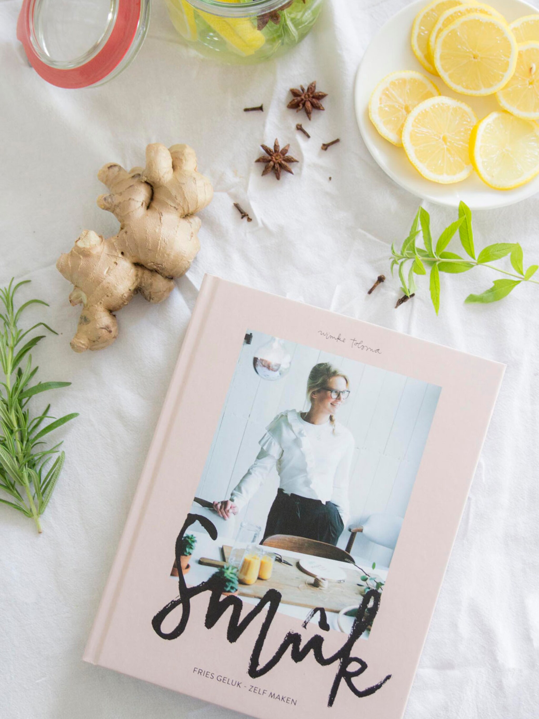 natuurlijke huisparfum uit het boek smuk