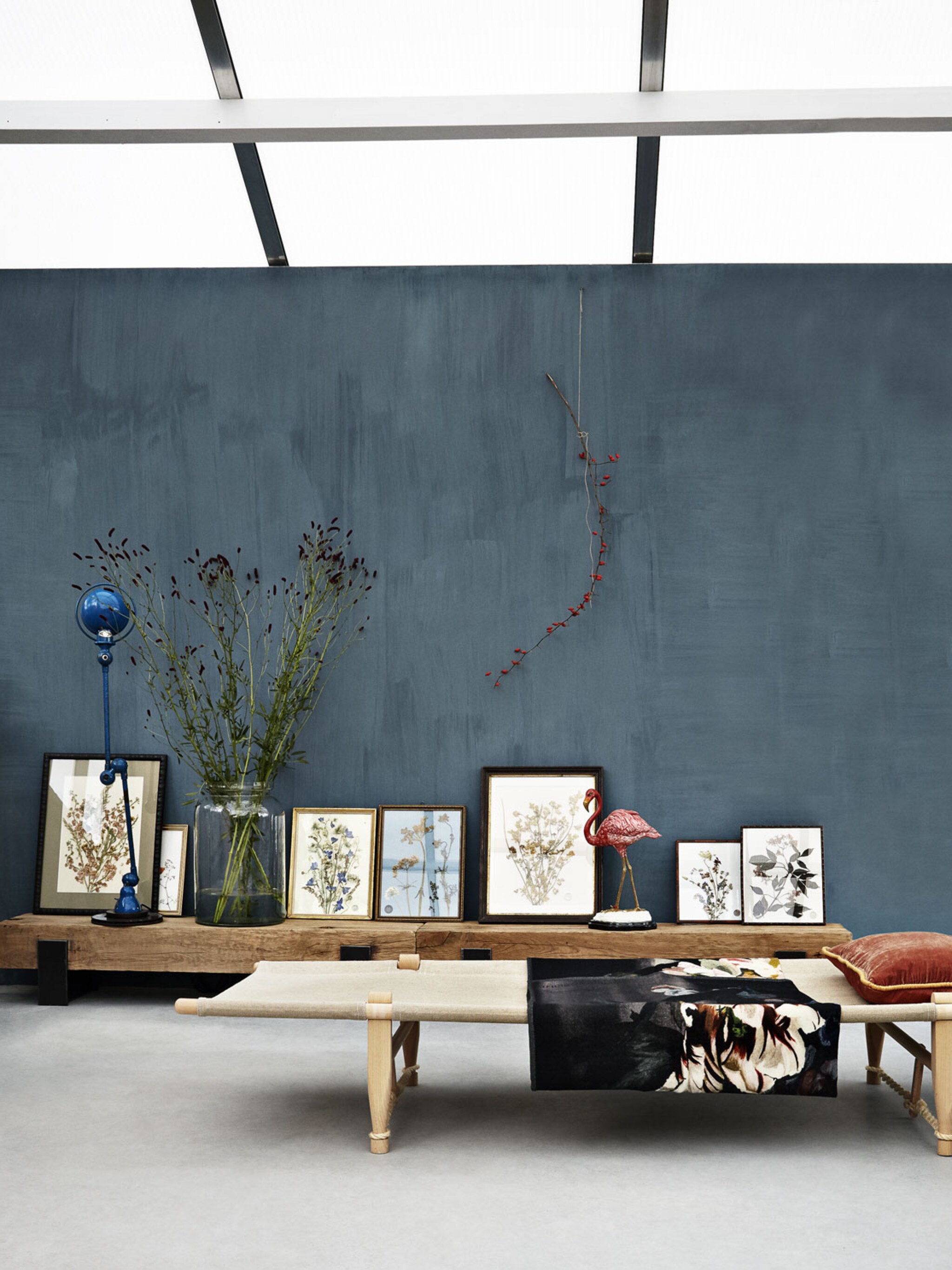 deze styling ideeen met bloemen geven je lentekriebels