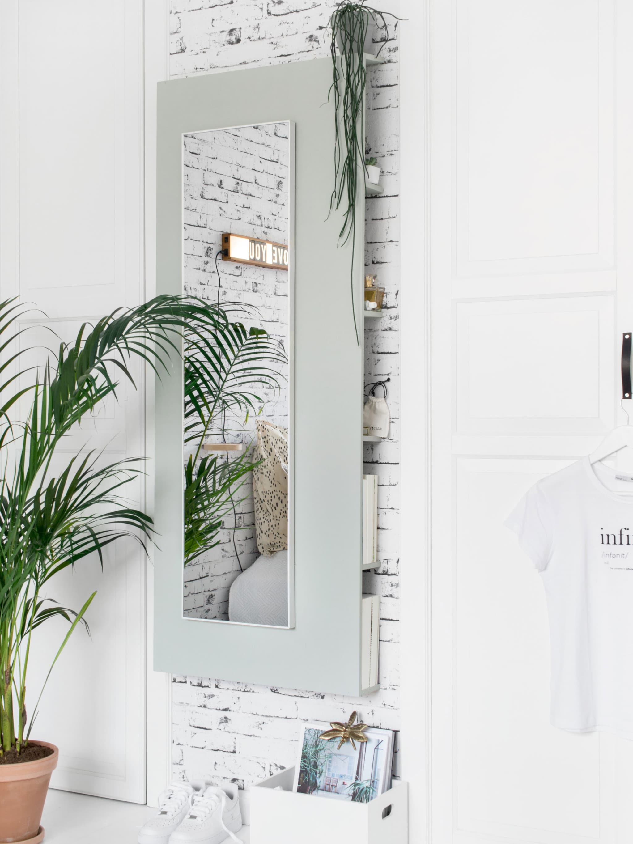 diy maak je eigen spiegel met opbergruimte
