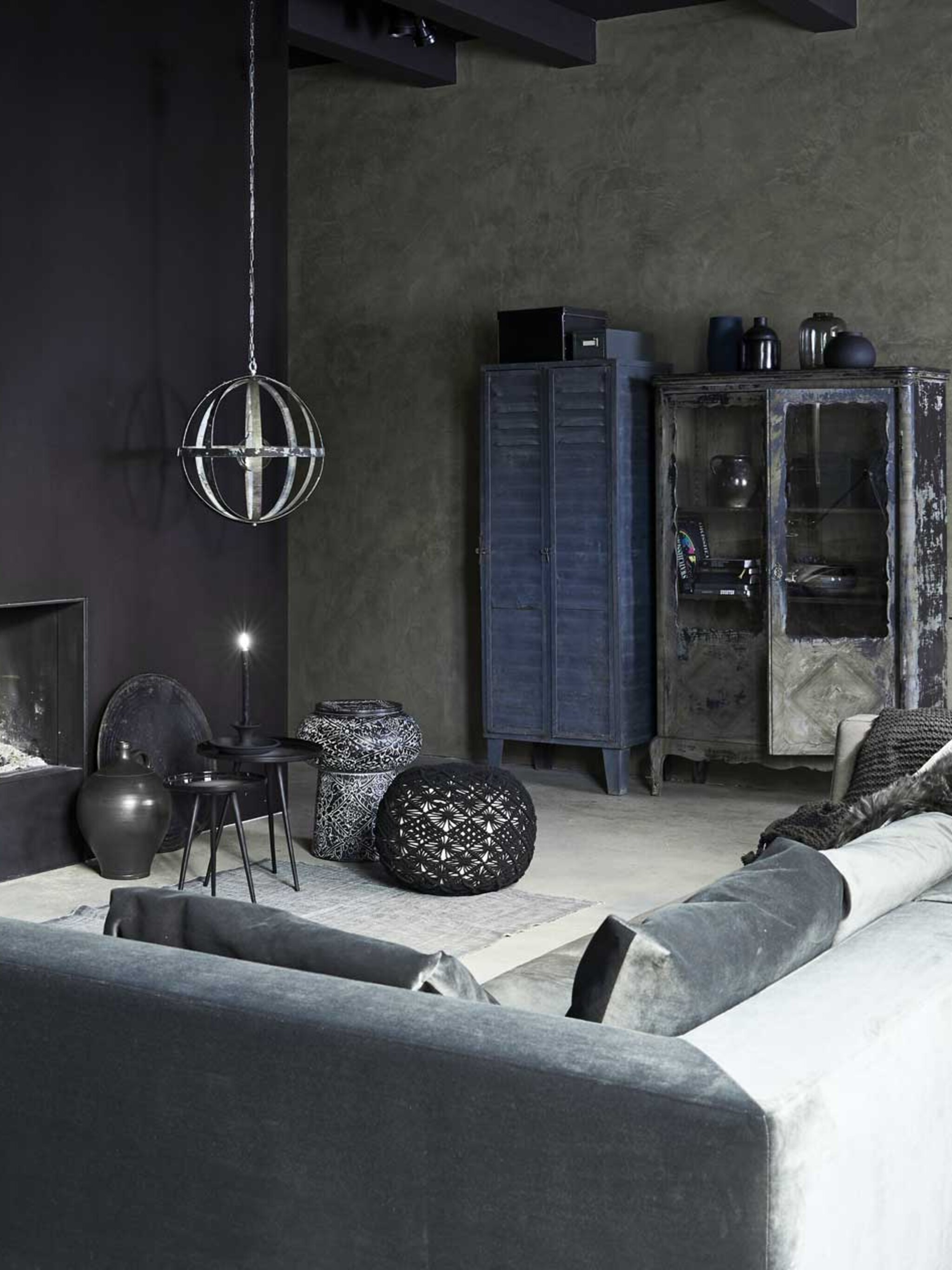 een zwart interieur durf jij het aan