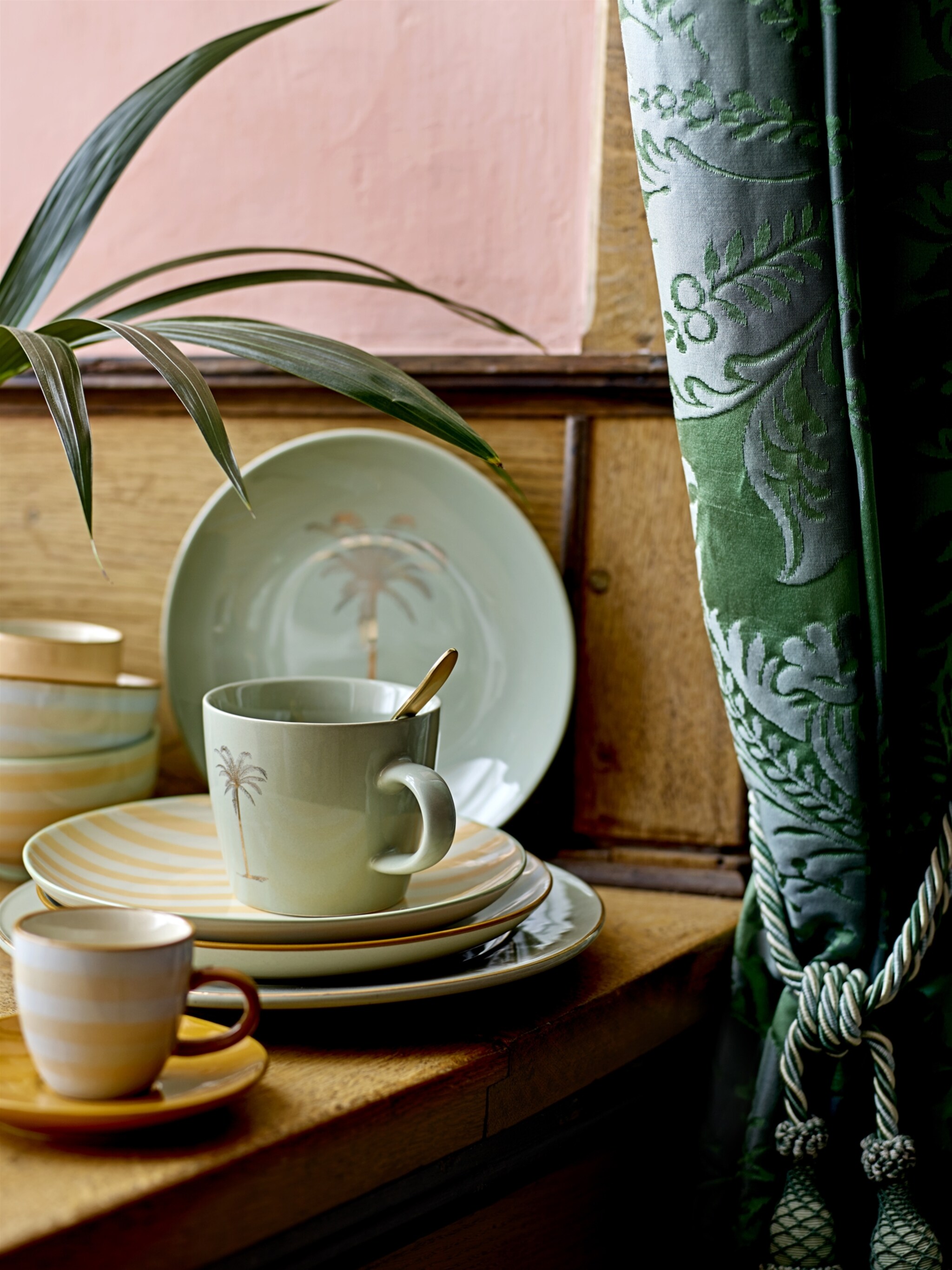 pick of the week vrolijk servies van bloomingville