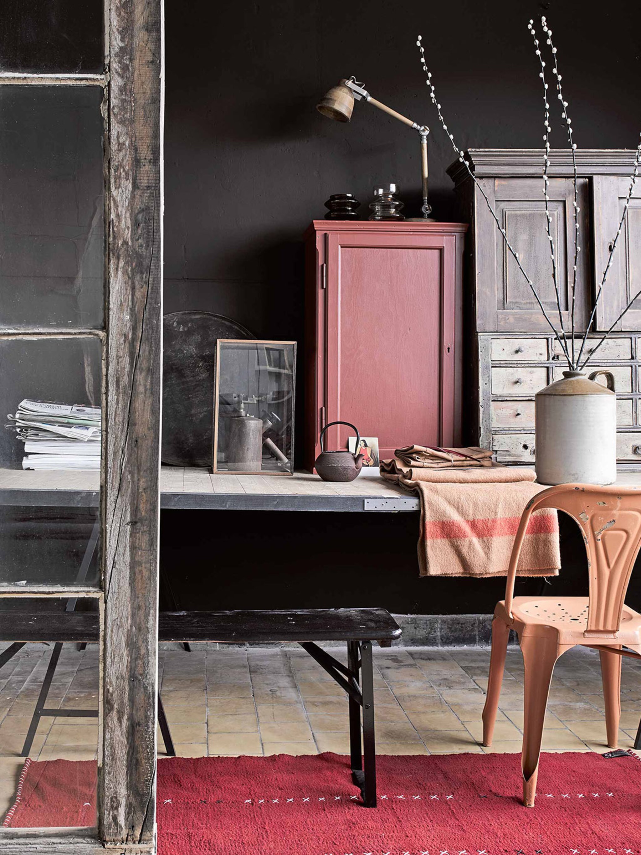 cool kleurboek donker kleurgebruik in je interieur