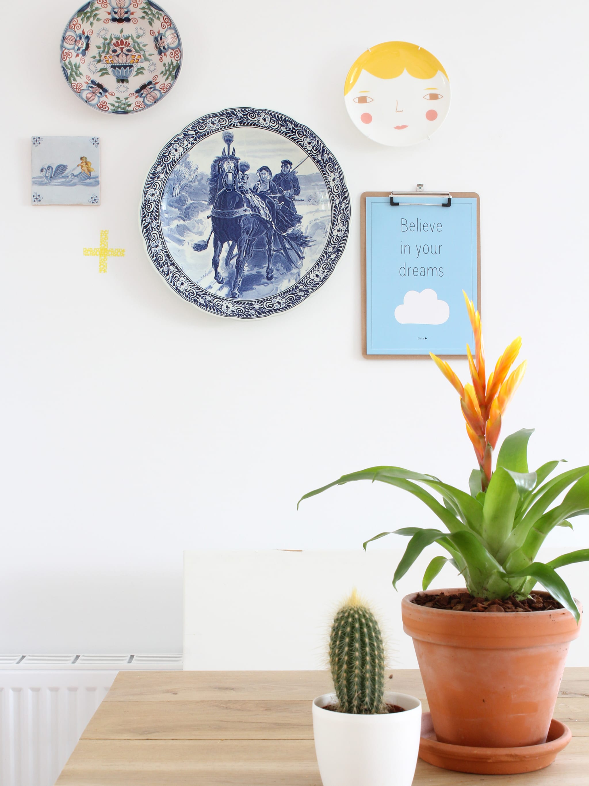zomers blauw met een toefje geel
